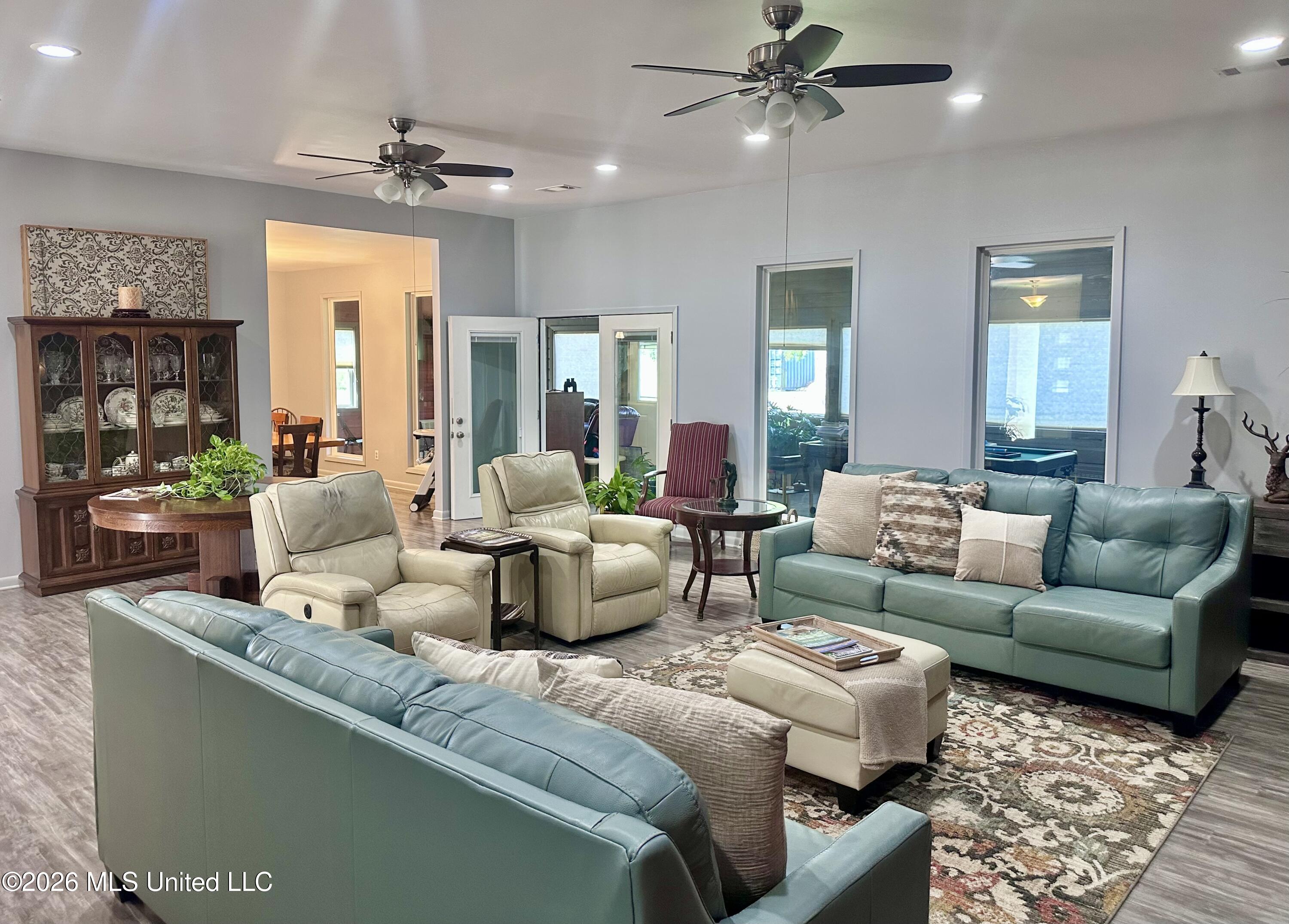 1592 Richland Road Property Photo 7