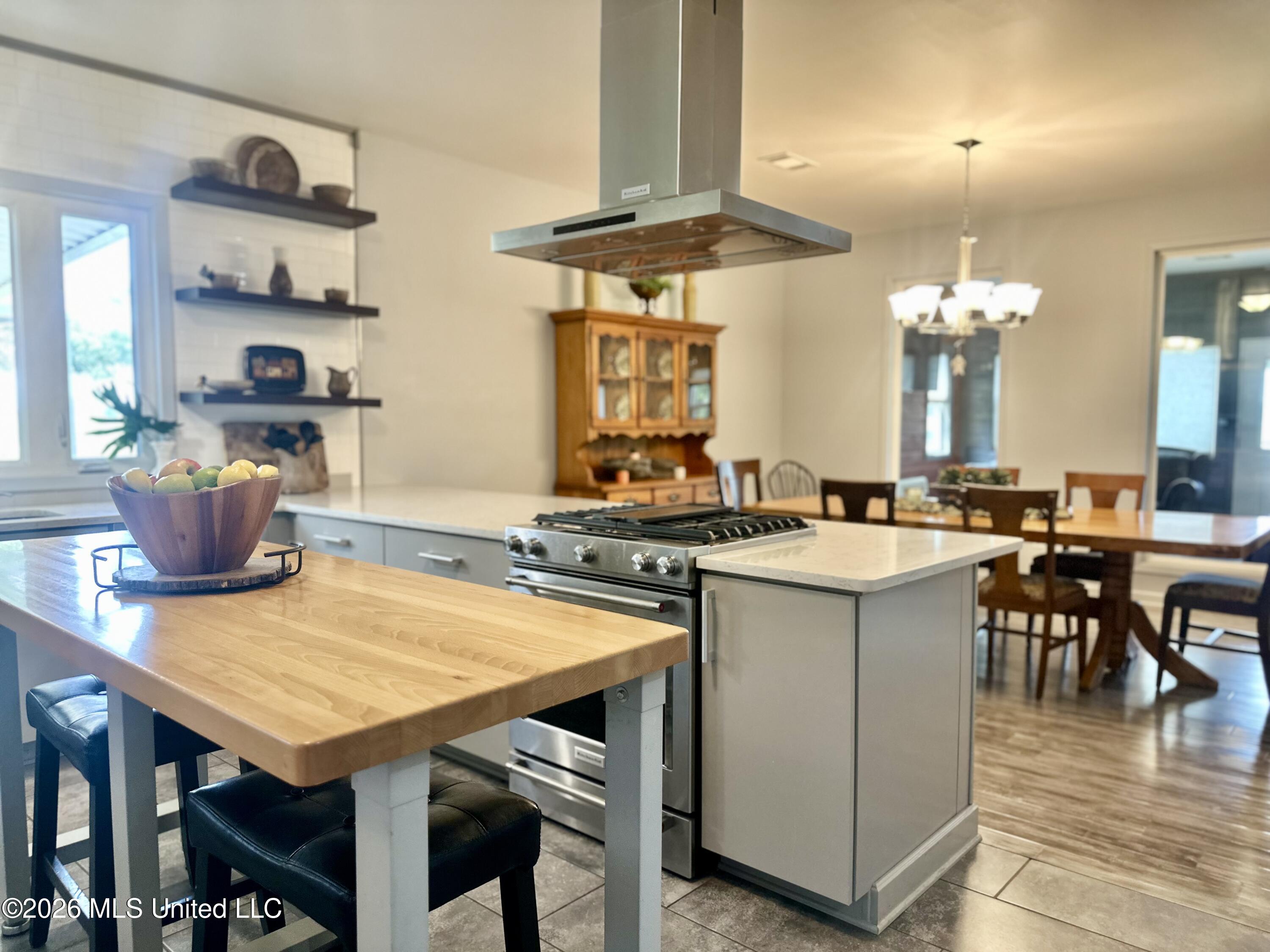 1592 Richland Road Property Photo 12