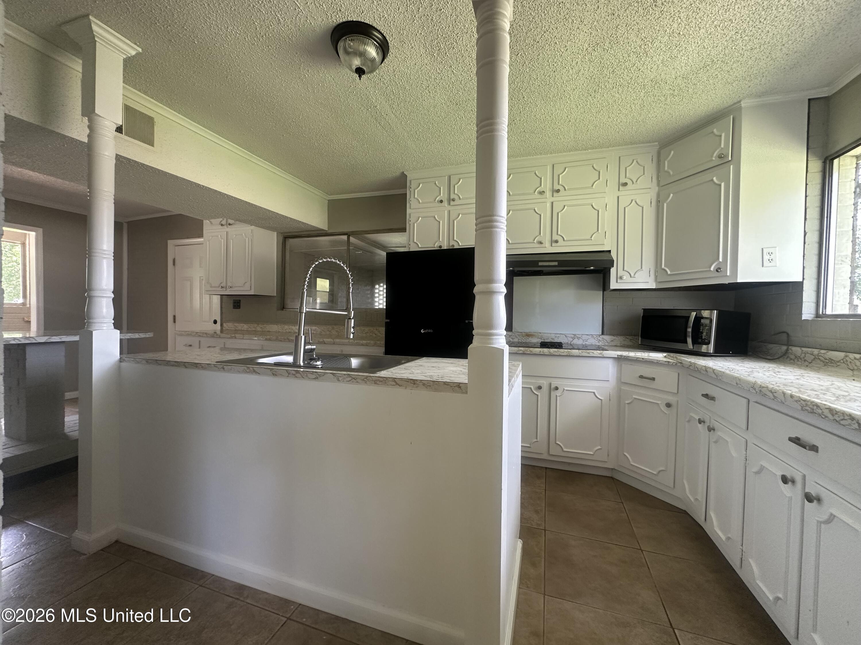 237 W Central Avenue Property Photo 12