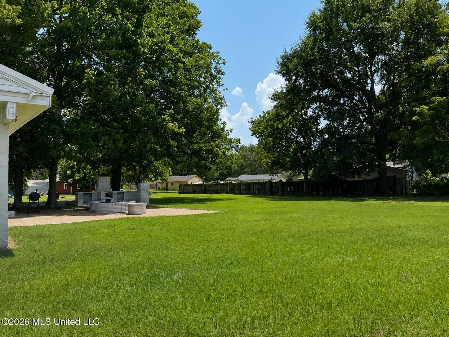 237 W Central Avenue Property Photo 20