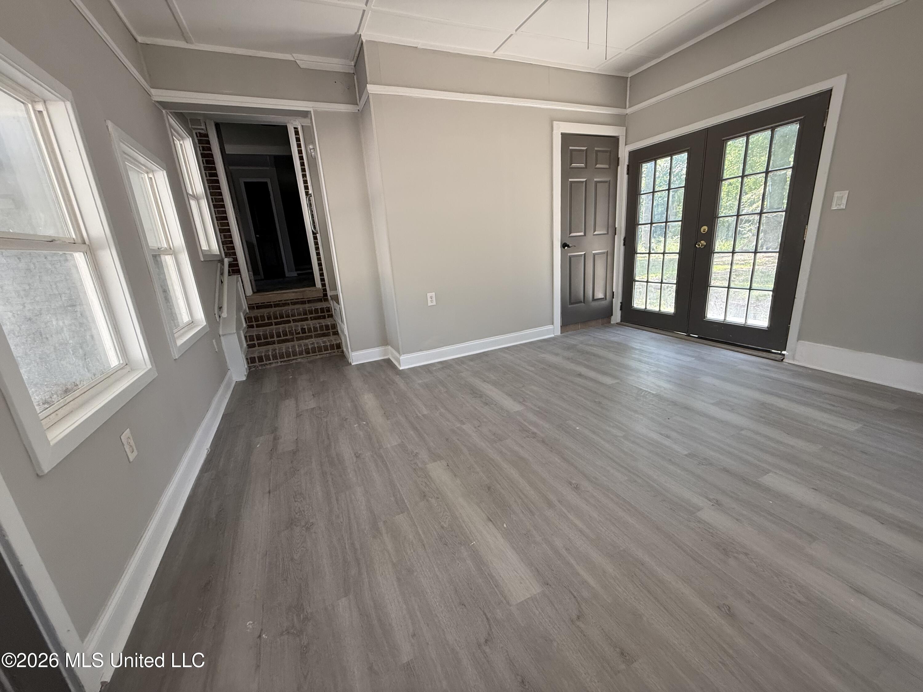 912 River Road Est Property Photo 13