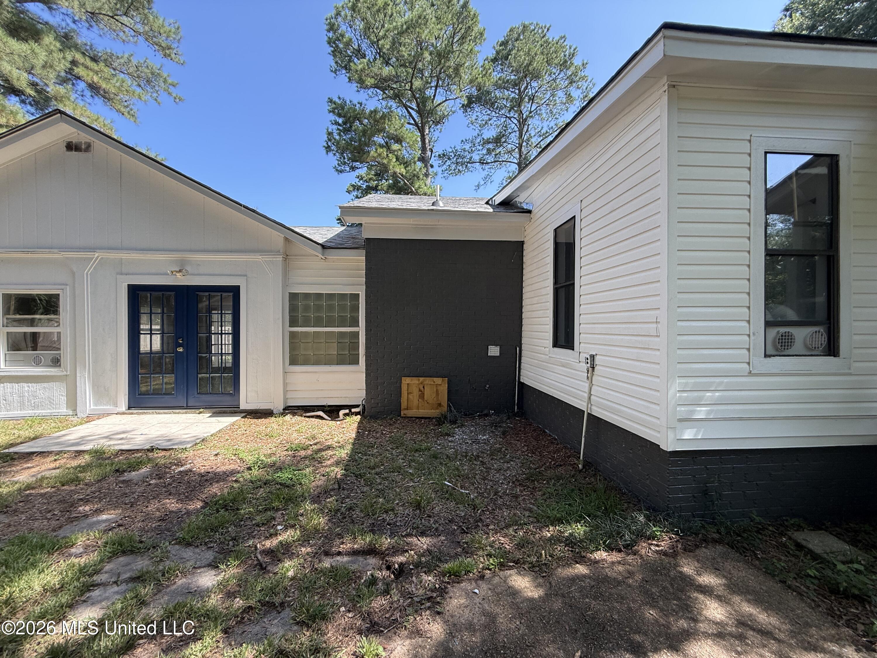 912 River Road Est Property Photo 17