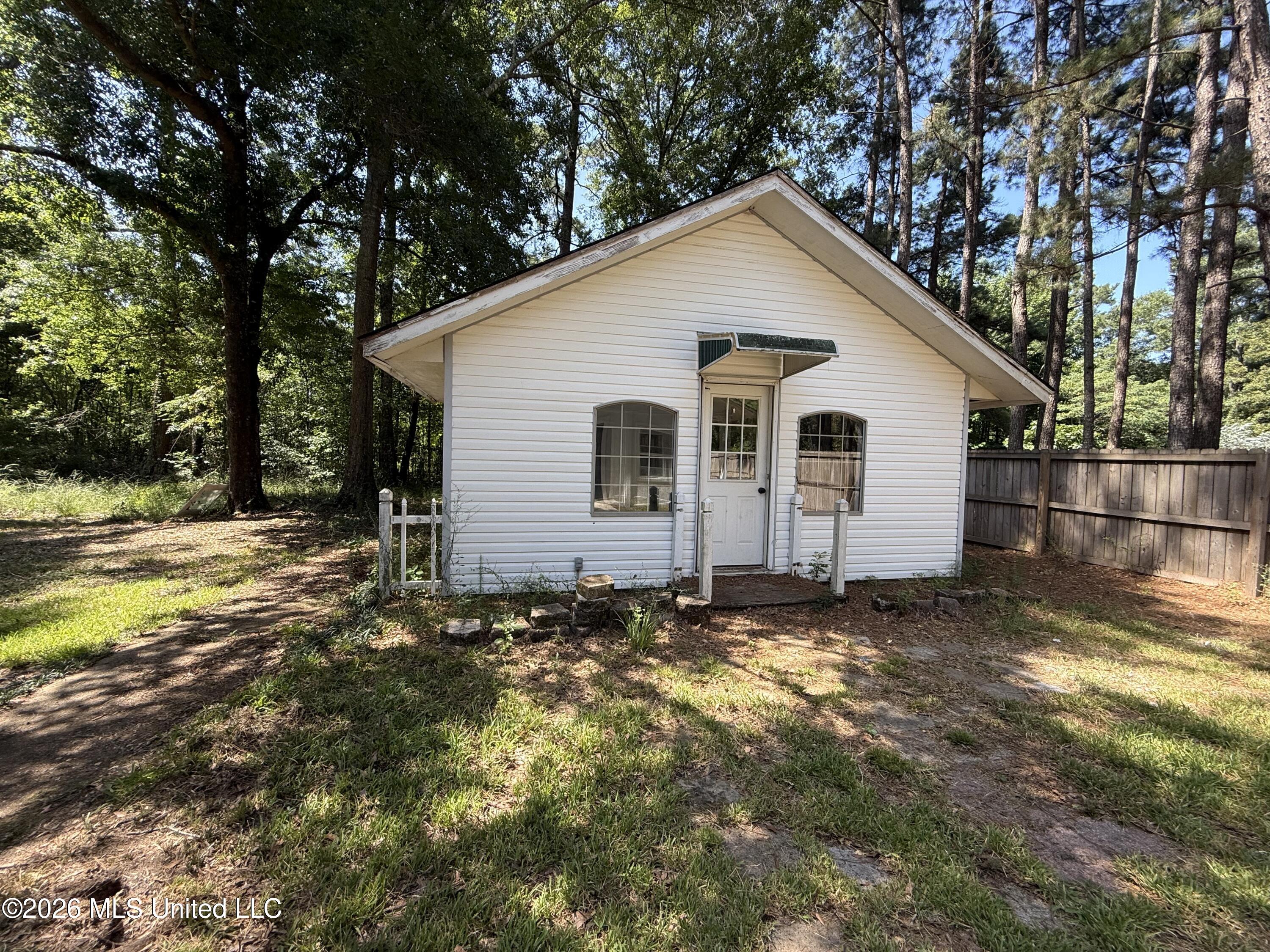 912 River Road Est Property Photo 18
