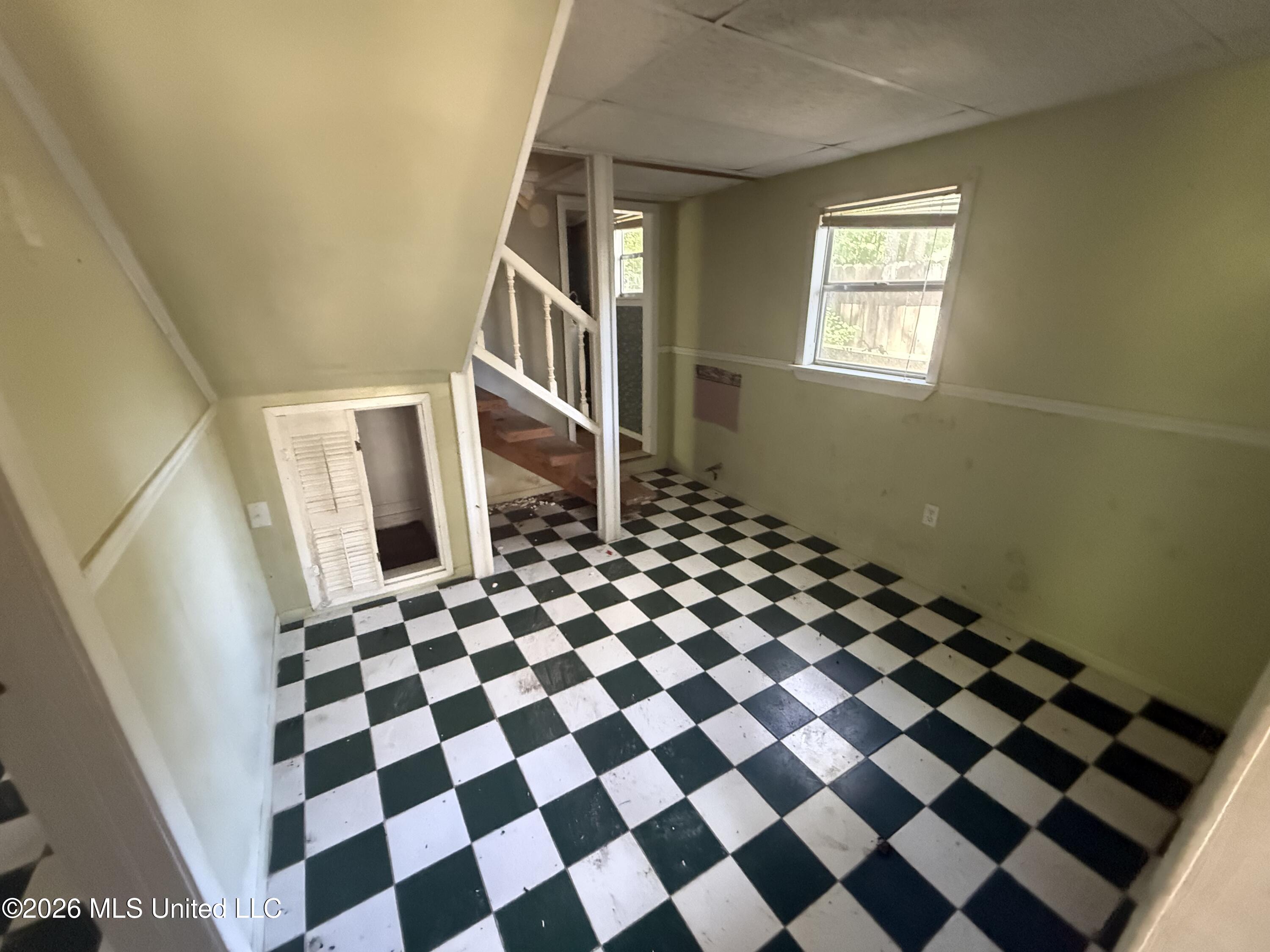 912 River Road Est Property Photo 21
