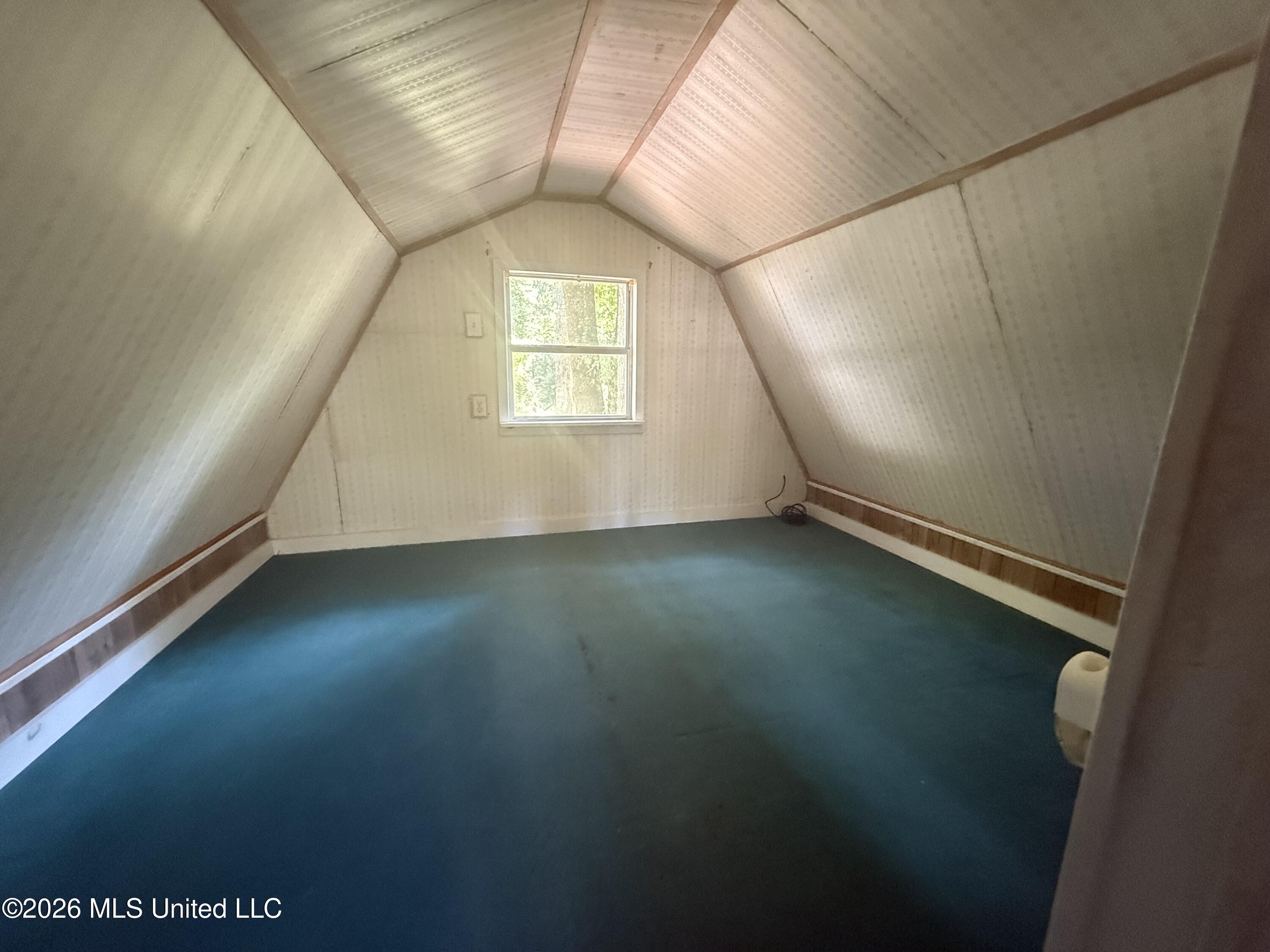 912 River Road Est Property Photo 22
