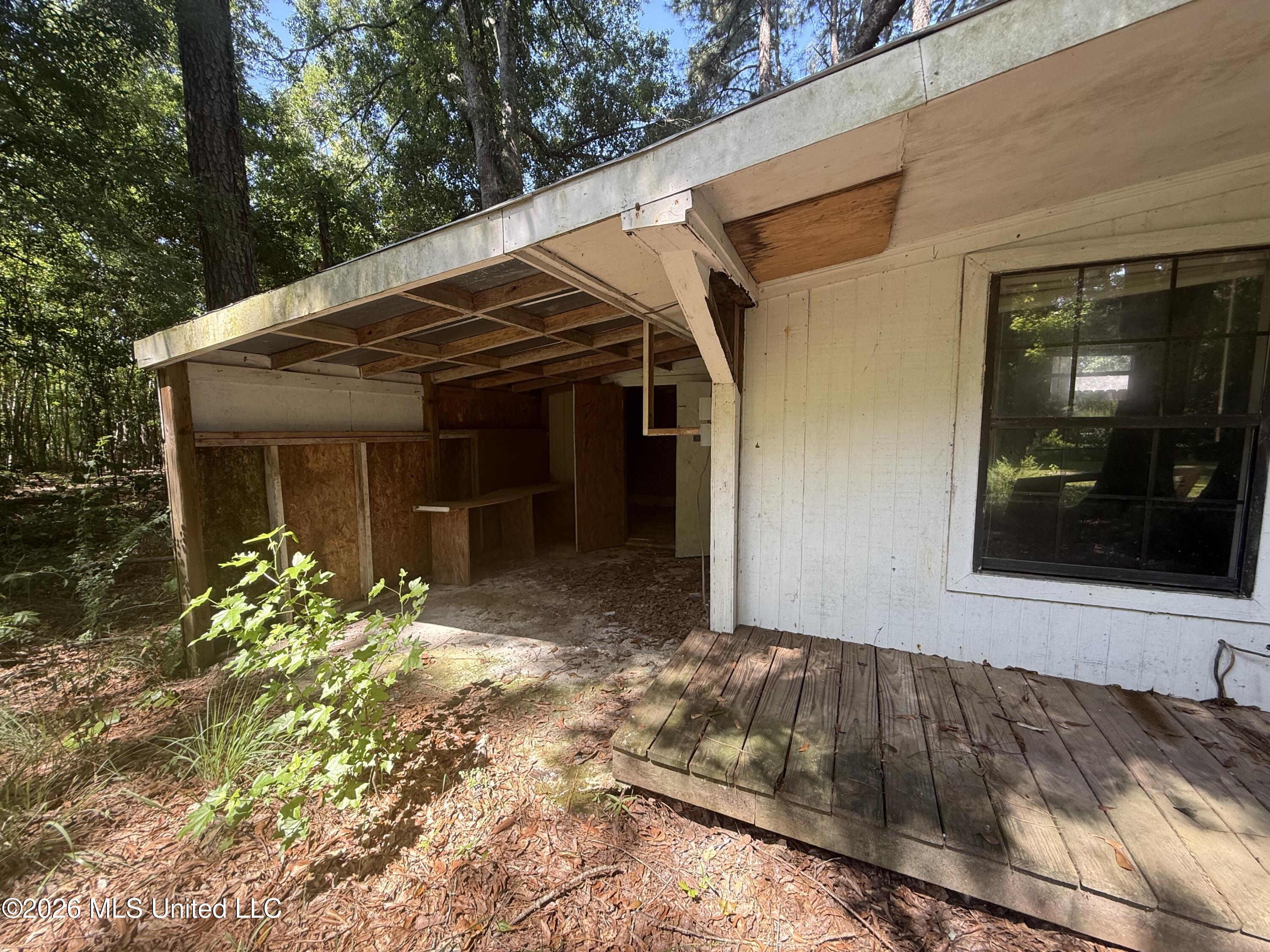 912 River Road Est Property Photo 23