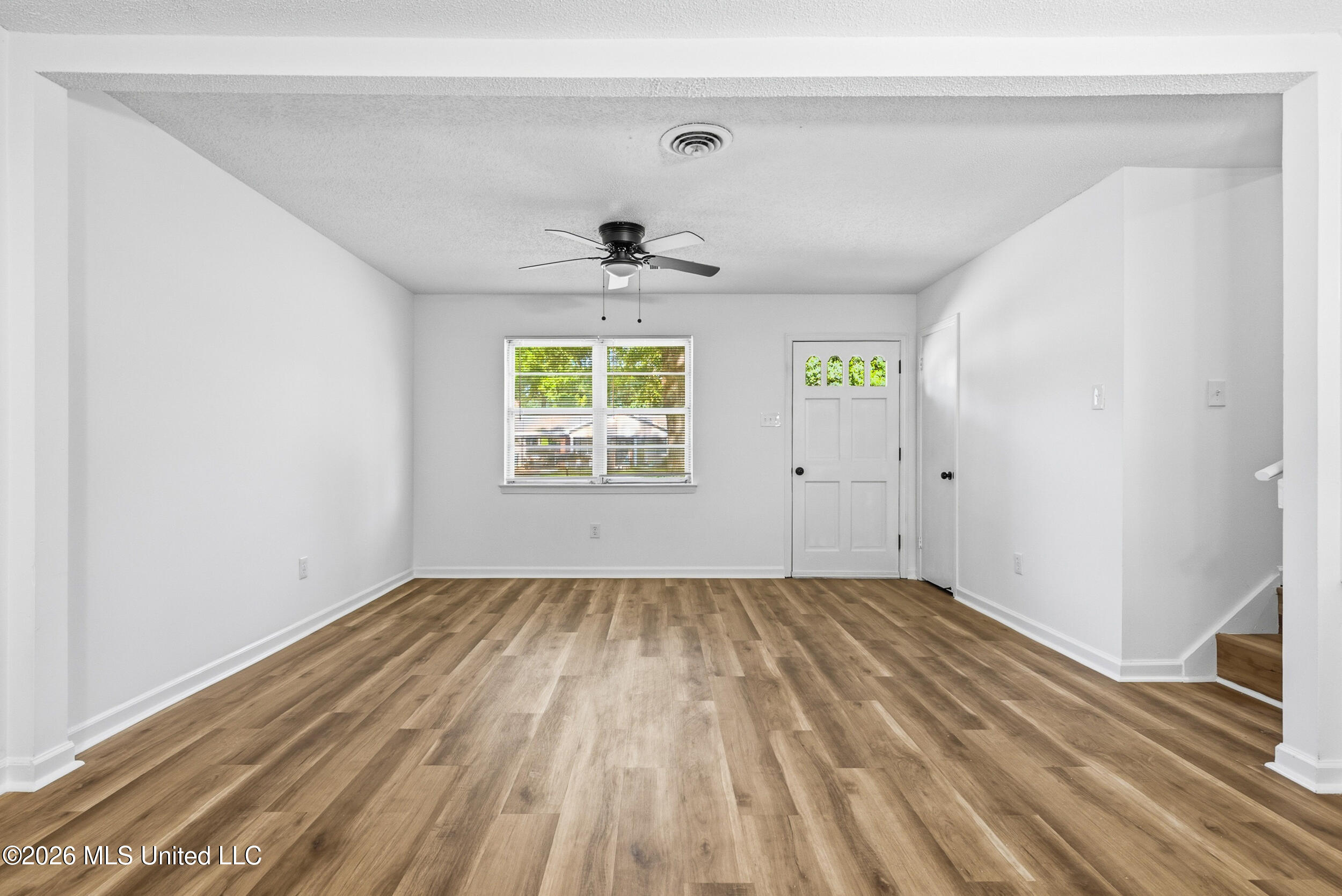 8708 Yorktown Drive Property Photo 11