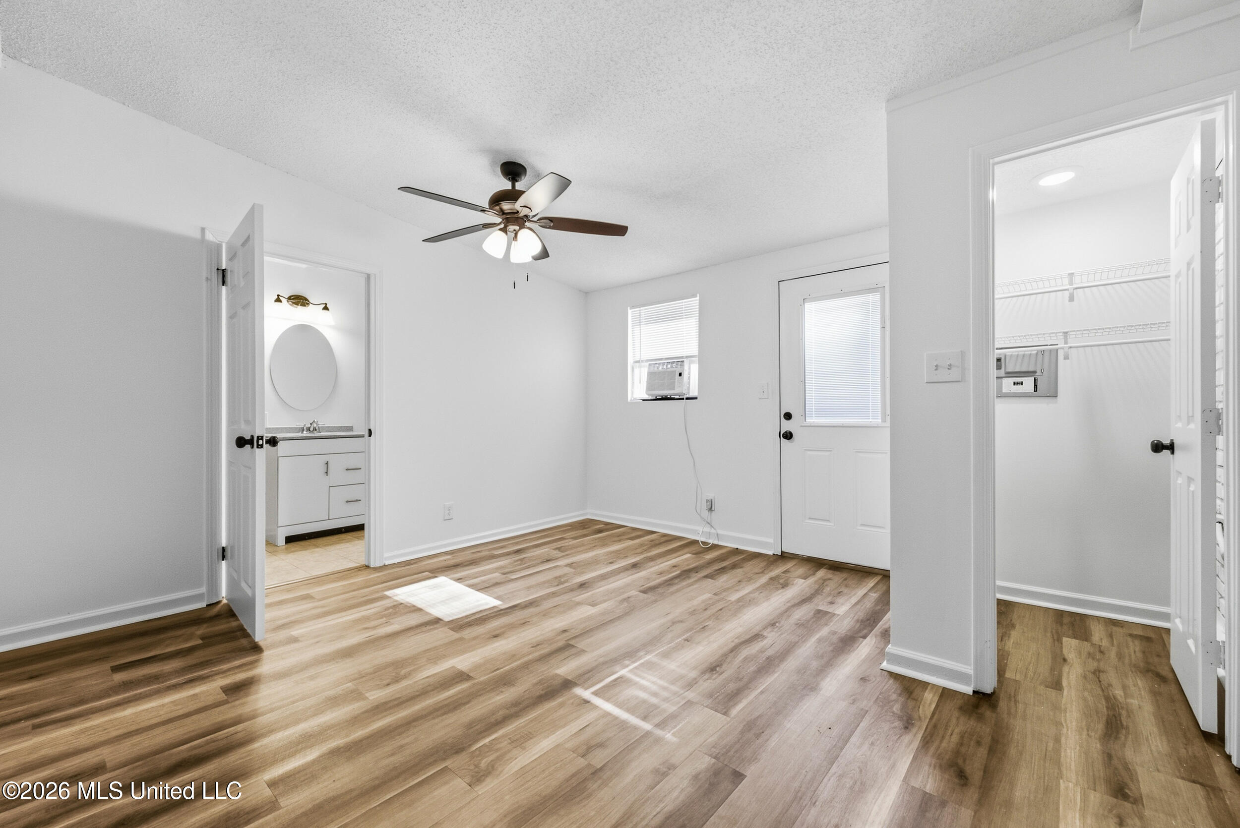 8708 Yorktown Drive Property Photo 15