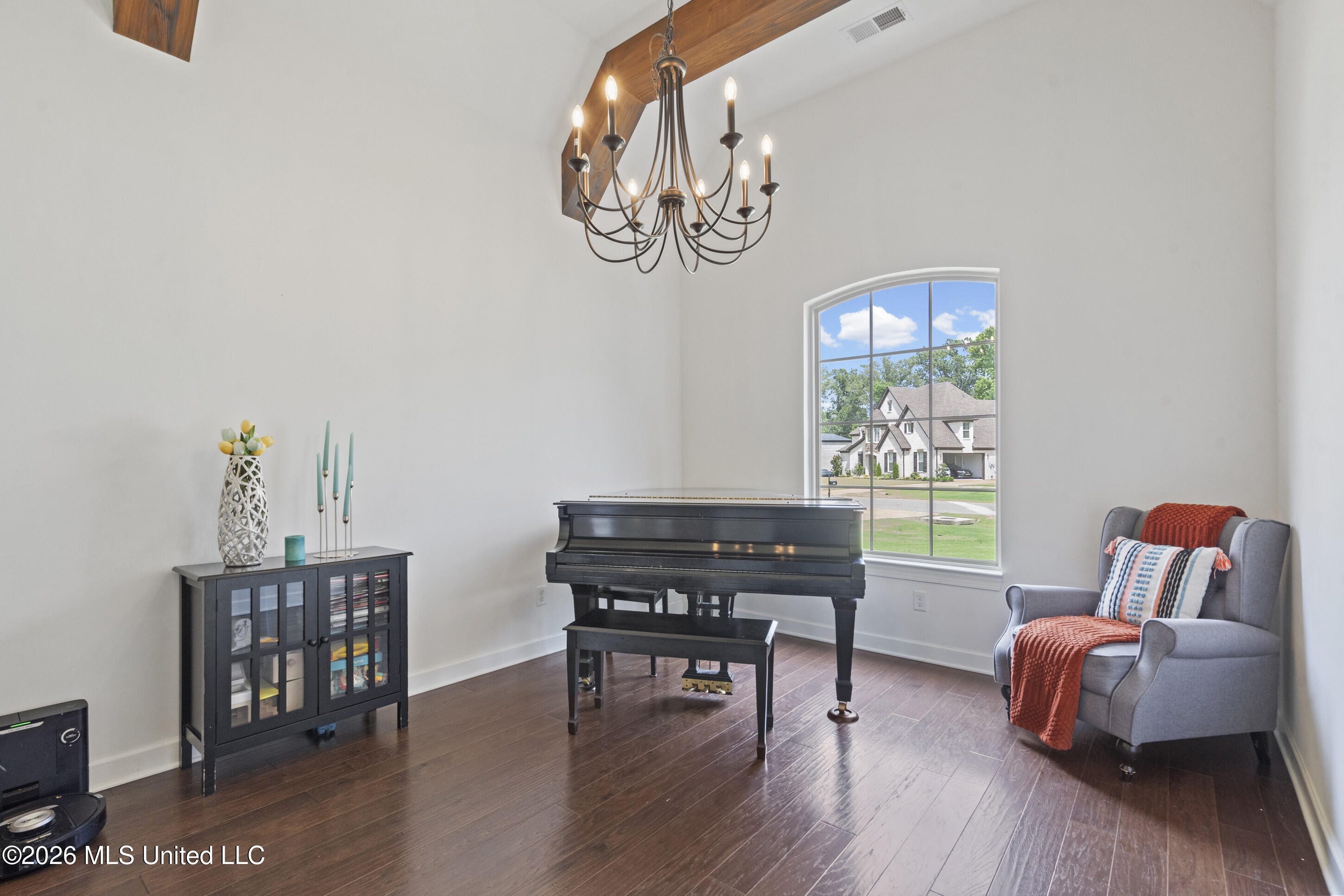 1711 Carlee Drive Property Photo 6