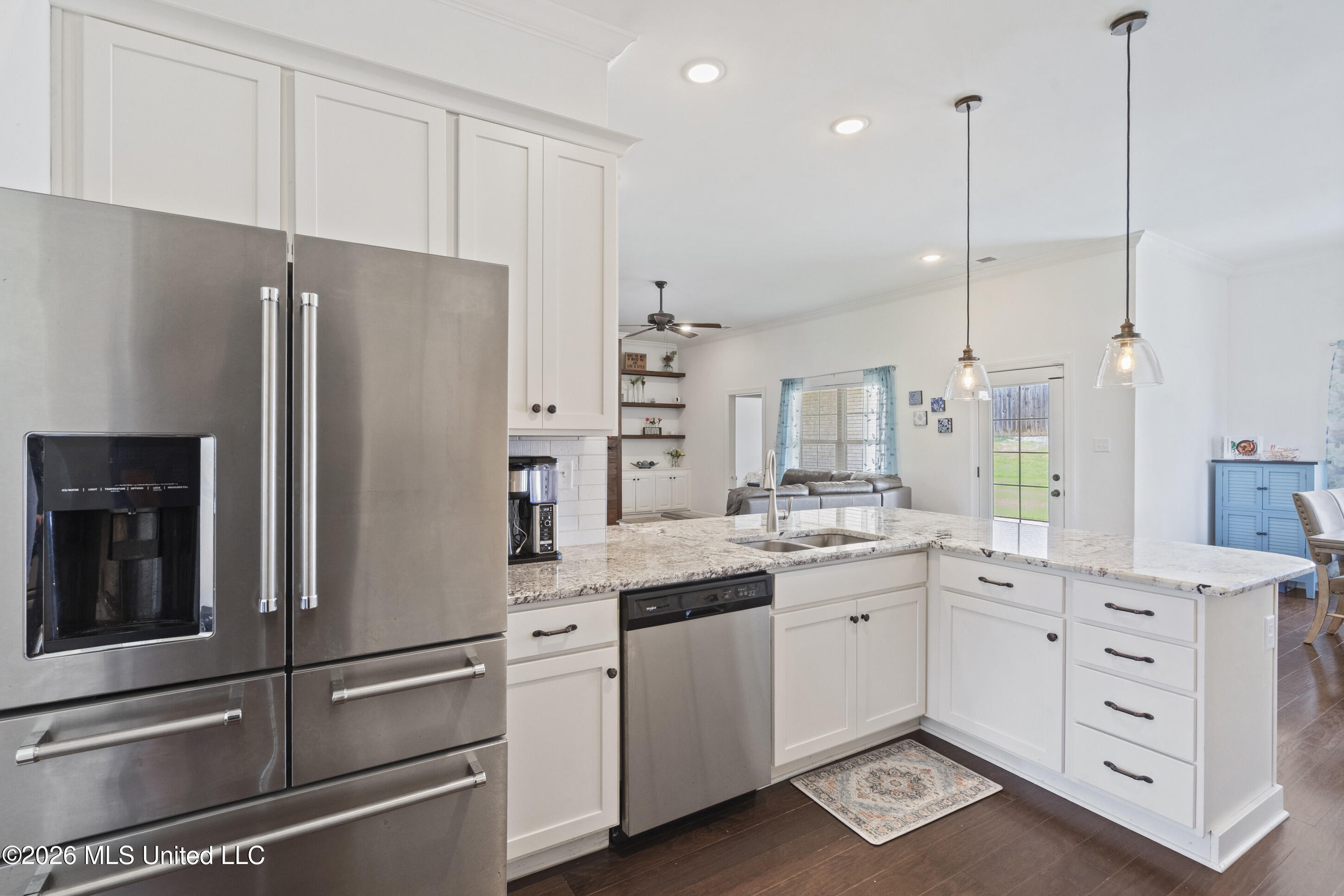 1711 Carlee Drive Property Photo 10