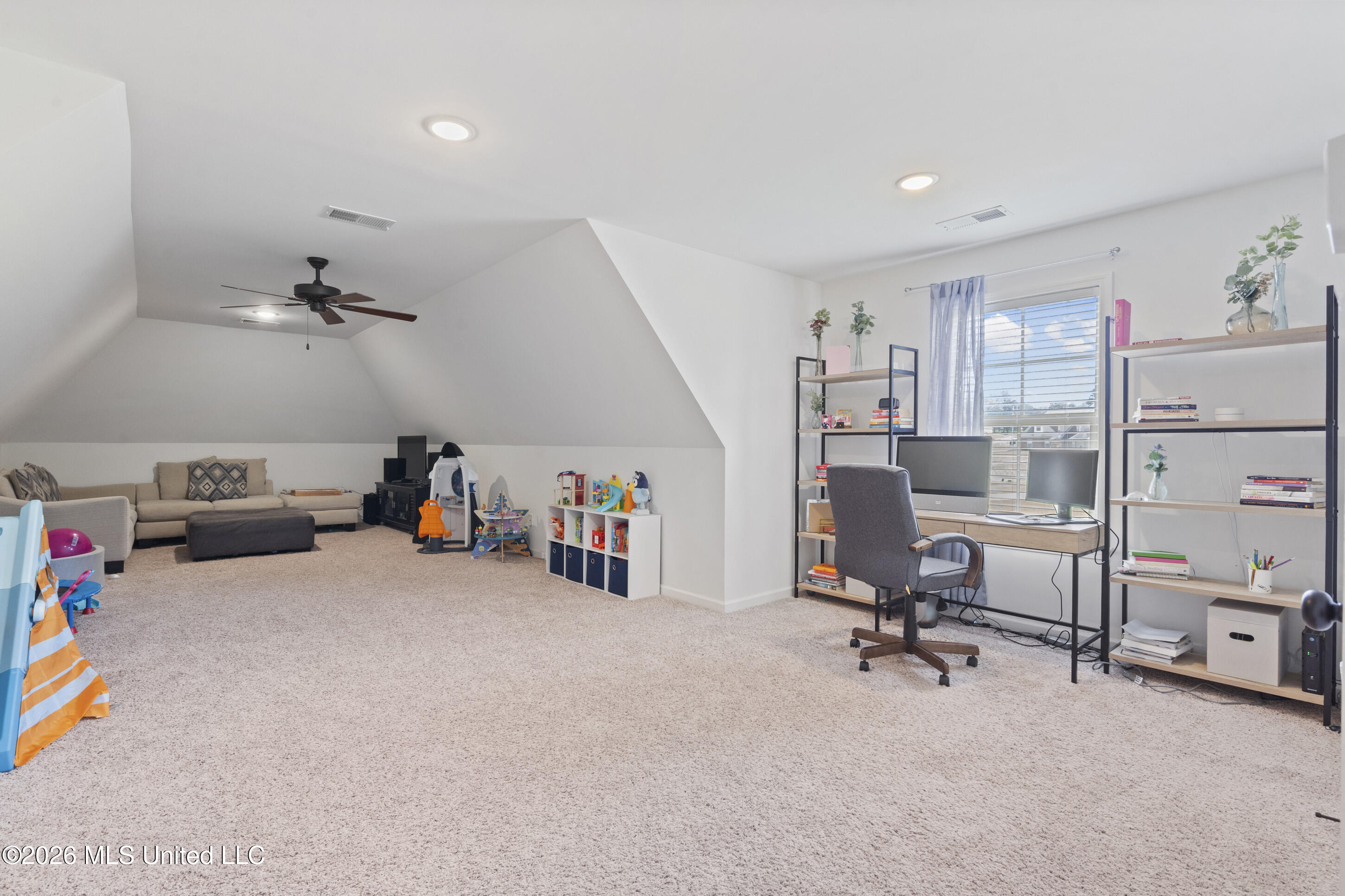 1711 Carlee Drive Property Photo 21