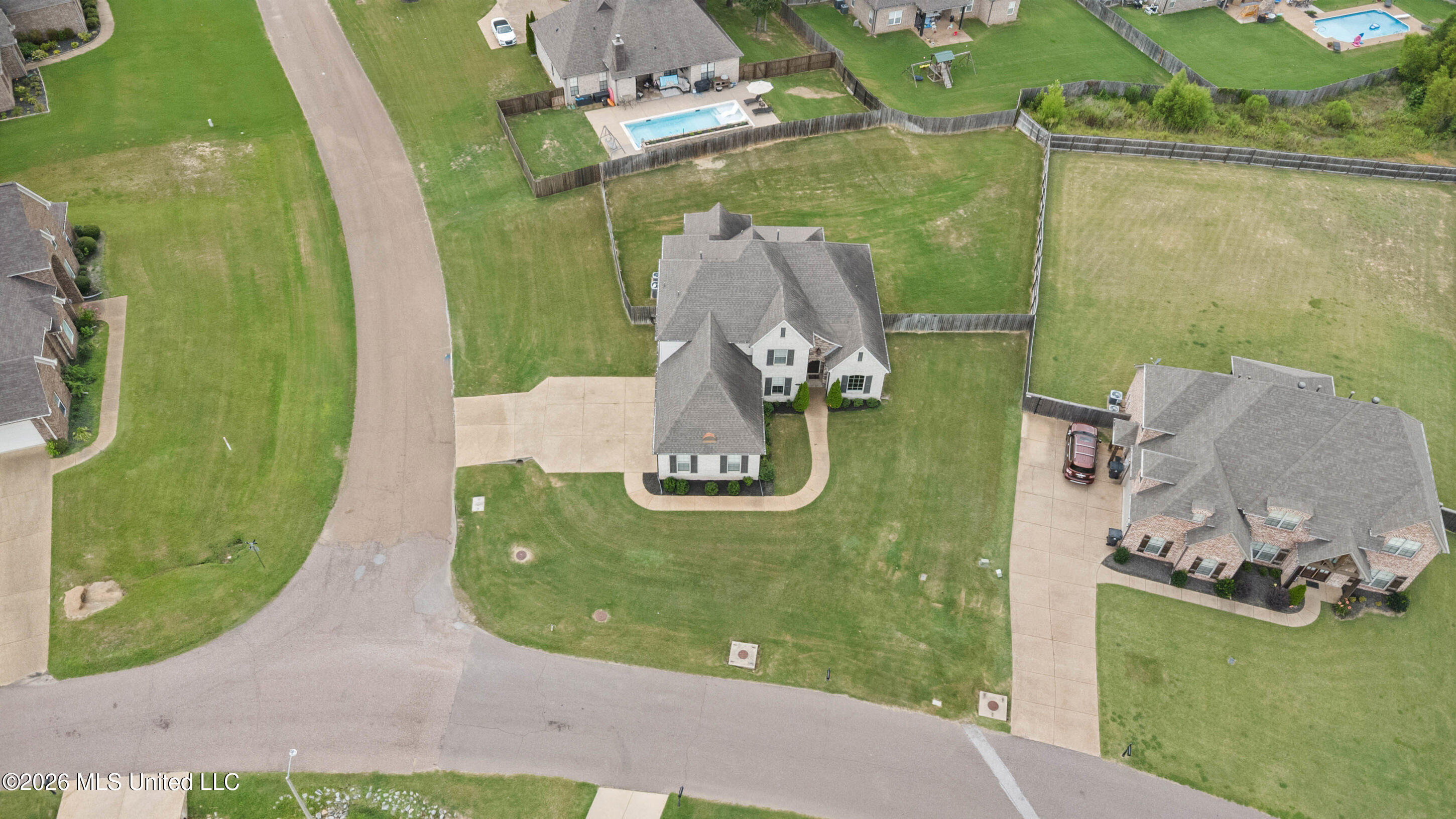 1711 Carlee Drive Property Photo 32
