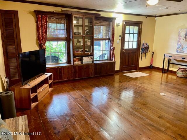 751 Canterbury Drive Property Photo 10