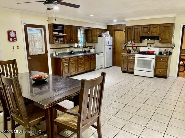 751 Canterbury Drive Property Photo 15