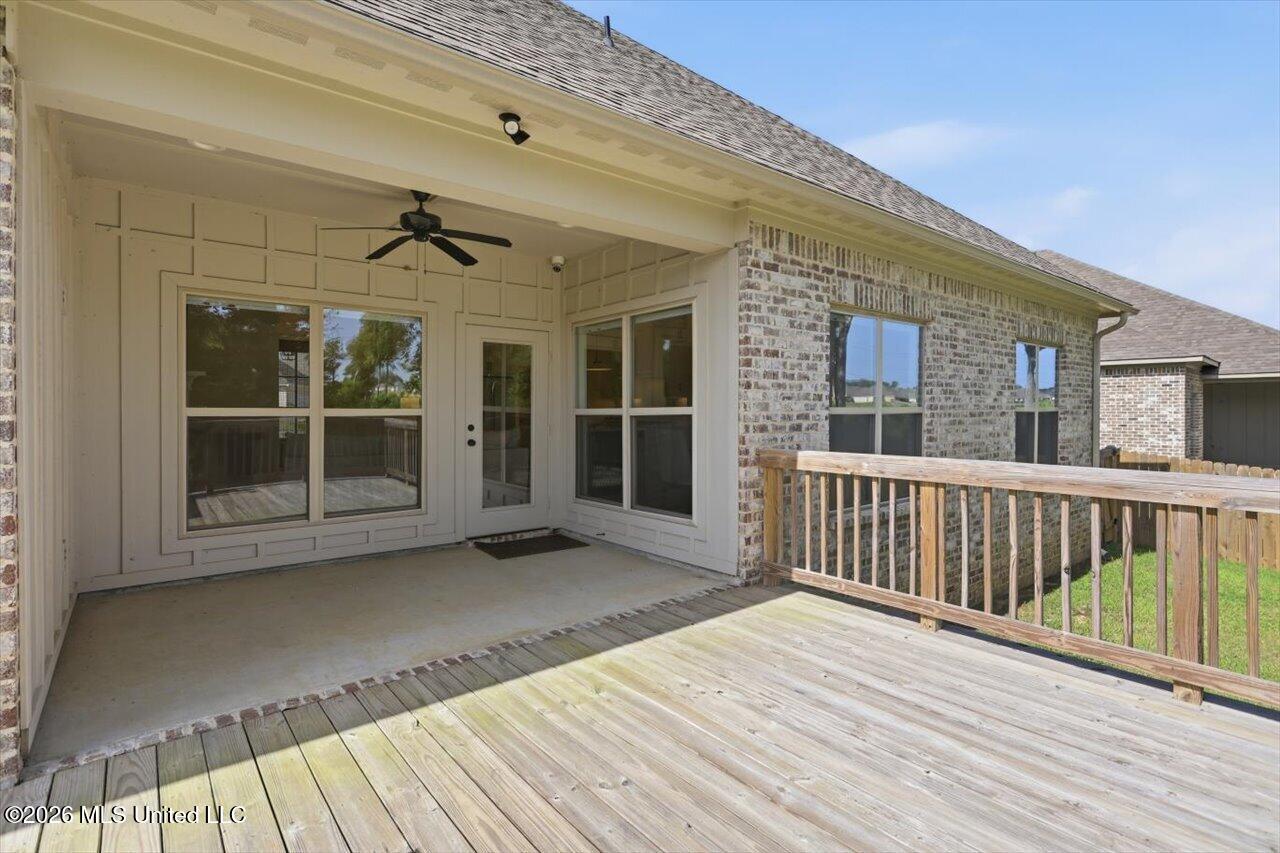 212 Birch Lane Property Photo 24