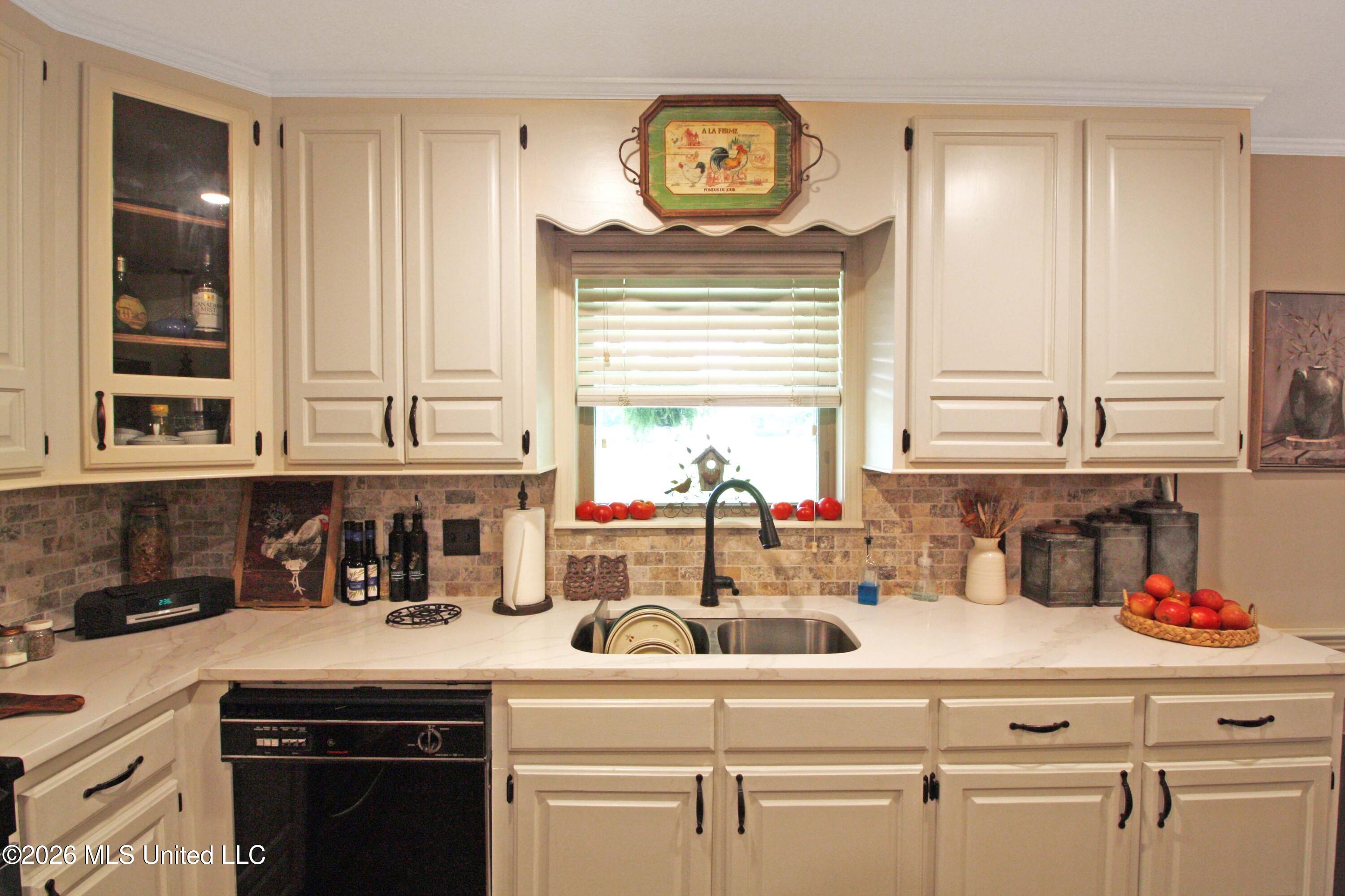 101 Pinehaven Place Property Photo 15