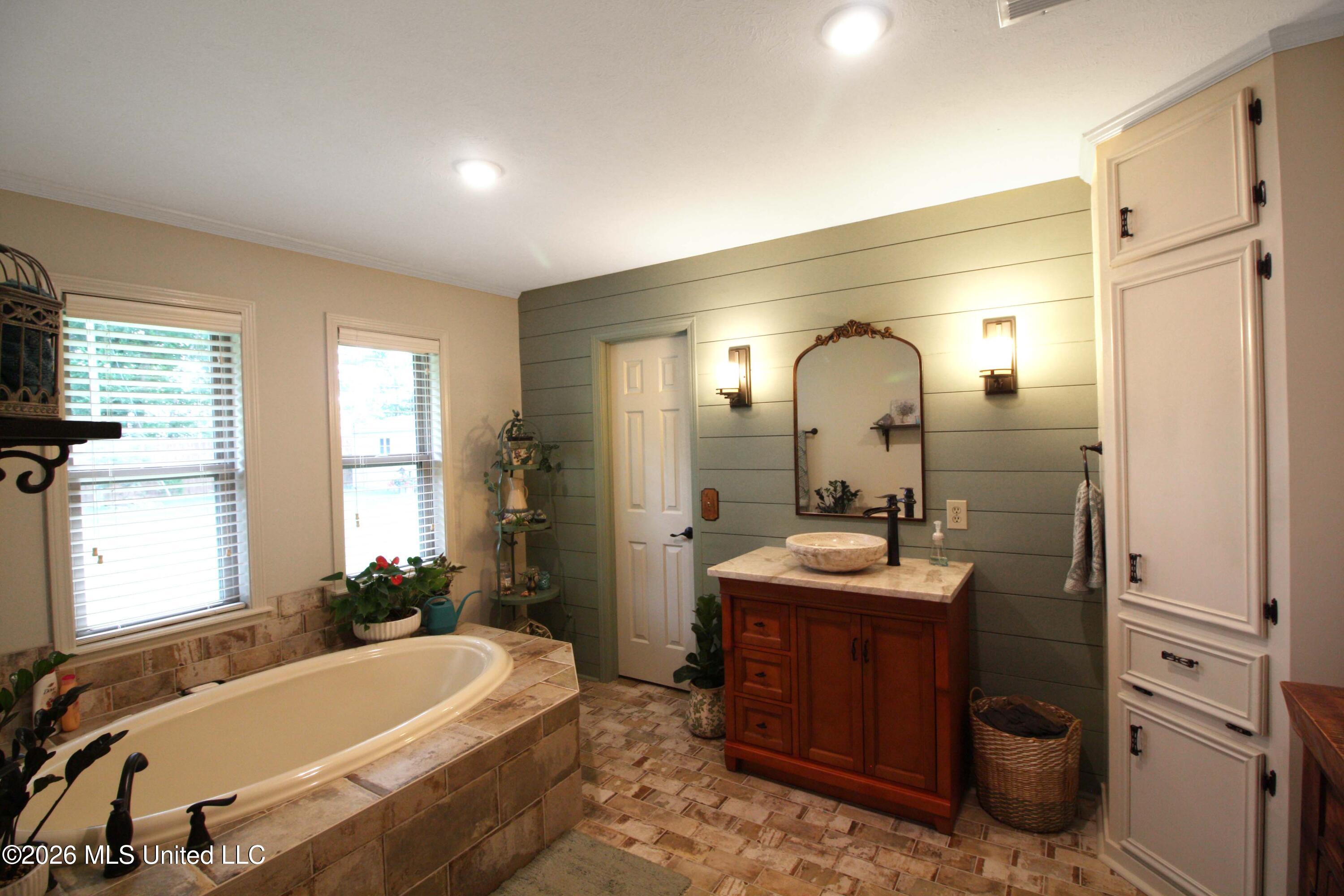 101 Pinehaven Place Property Photo 27