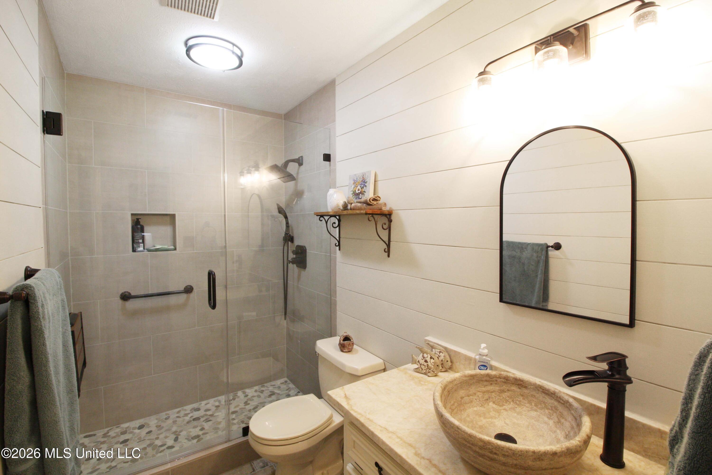 101 Pinehaven Place Property Photo 33