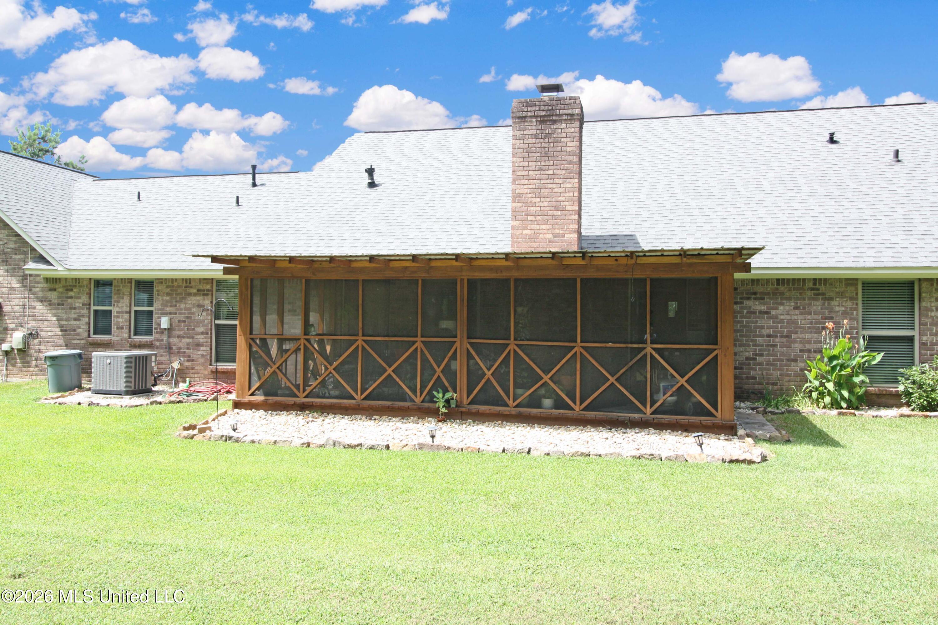 101 Pinehaven Place Property Photo 45