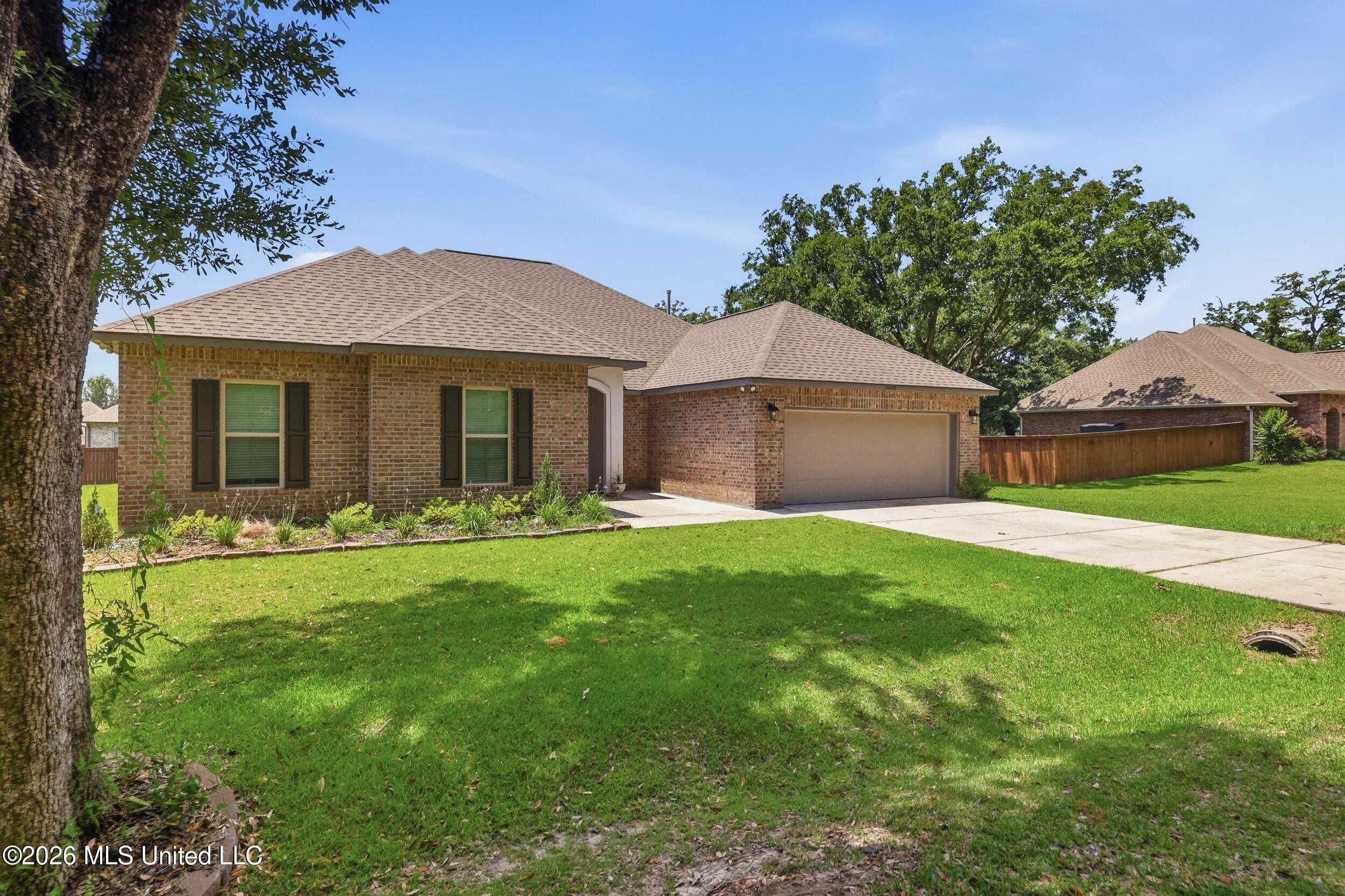 12083 Doc Sheffield Road Property Photo 3