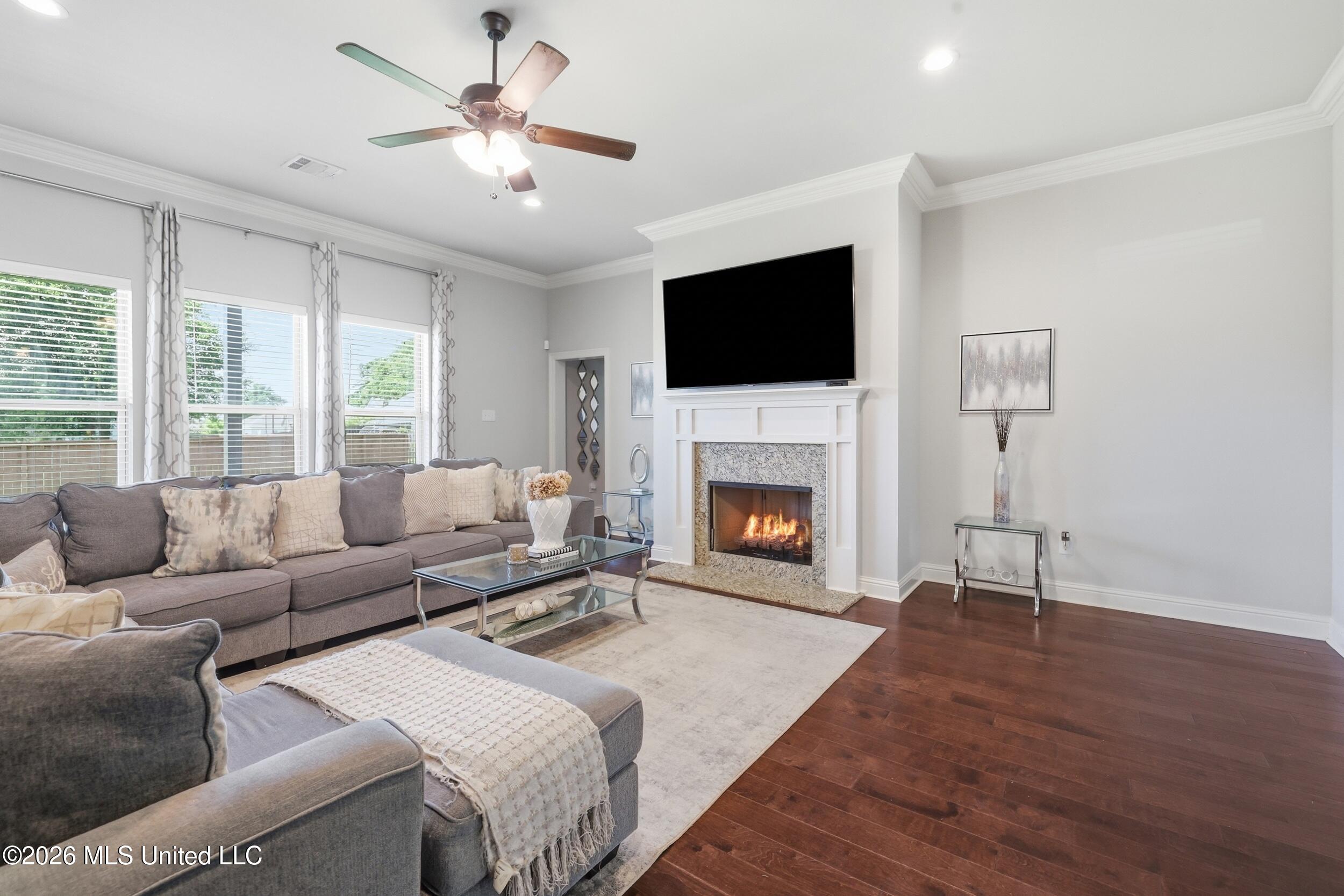 12083 Doc Sheffield Road Property Photo 7