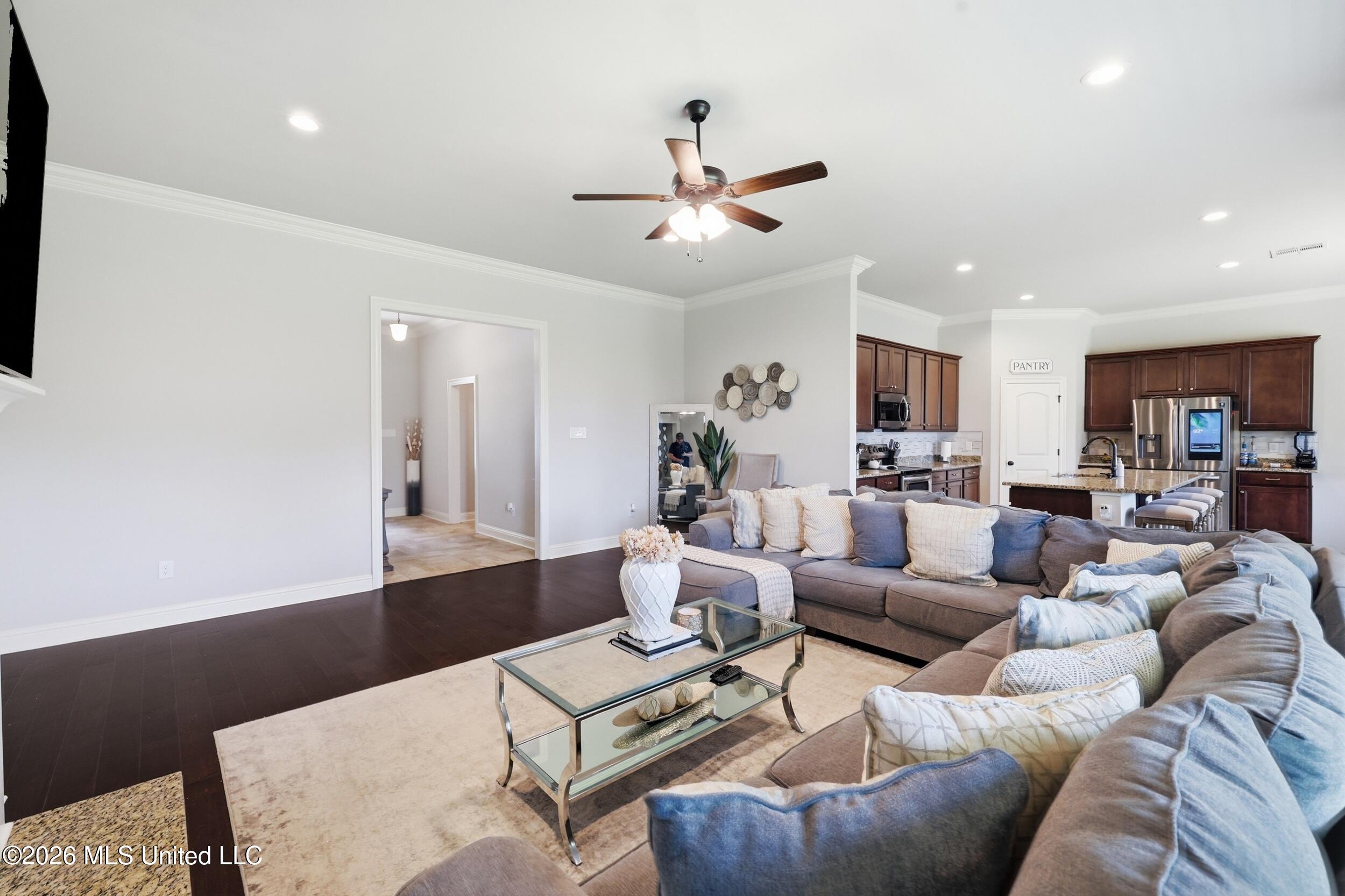 12083 Doc Sheffield Road Property Photo 9