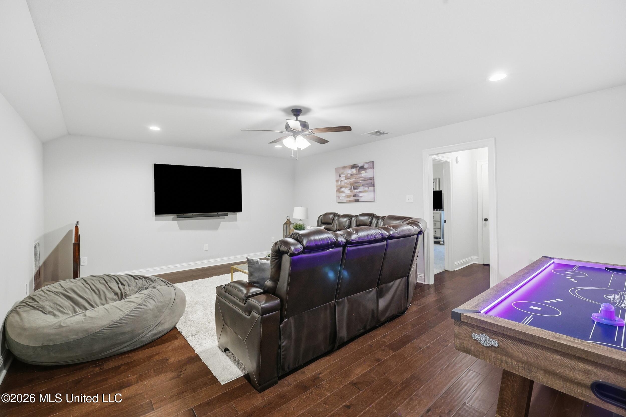 12083 Doc Sheffield Road Property Photo 40
