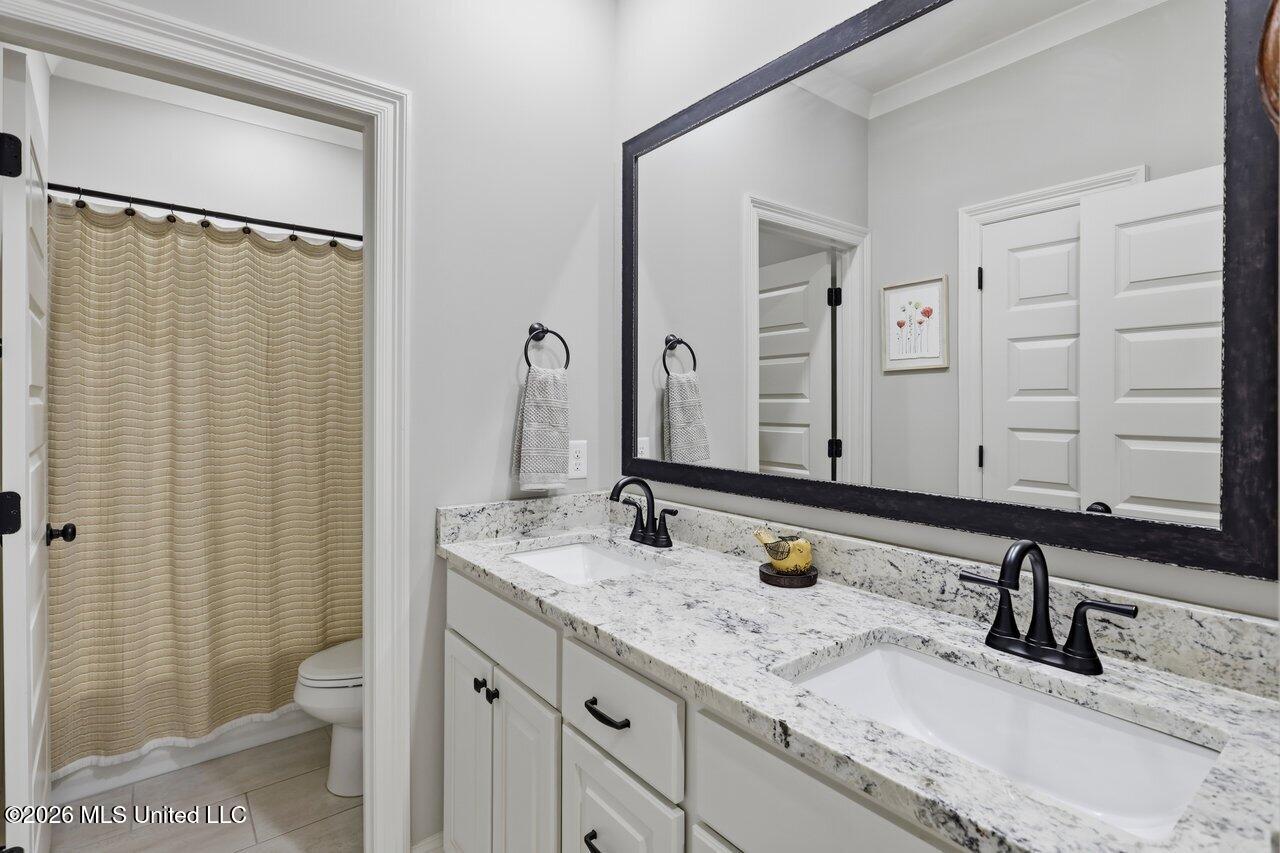 1124 Old Court Crossing Property Photo 26