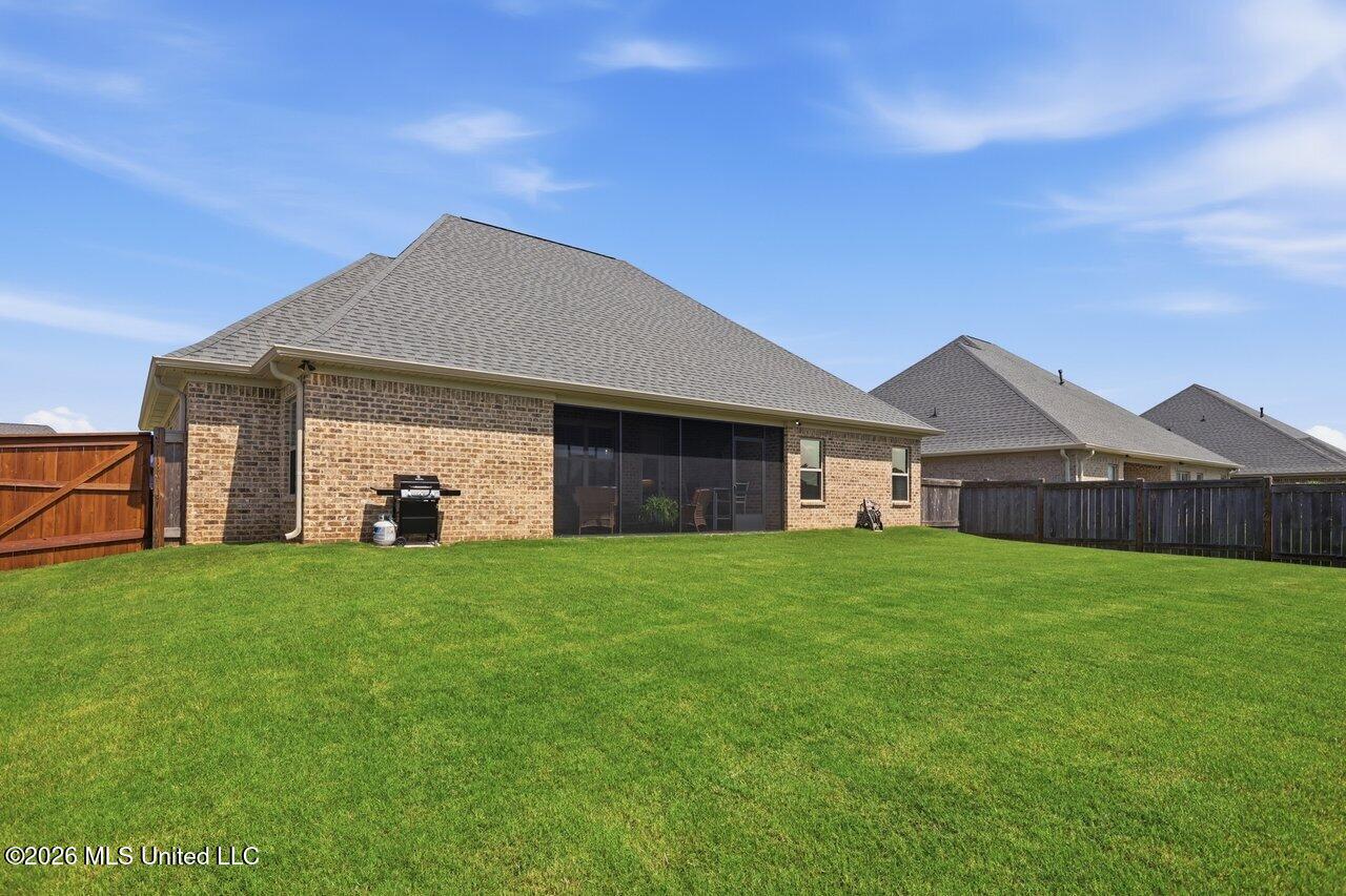 1124 Old Court Crossing Property Photo 33