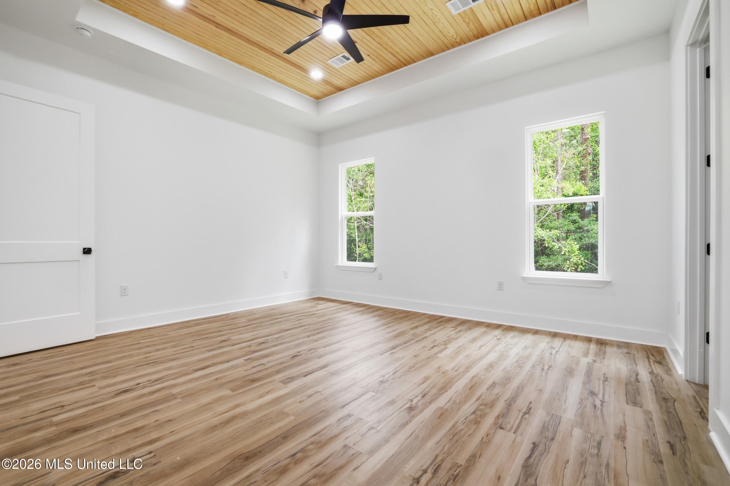 12470 Pineridge Court Property Photo 25