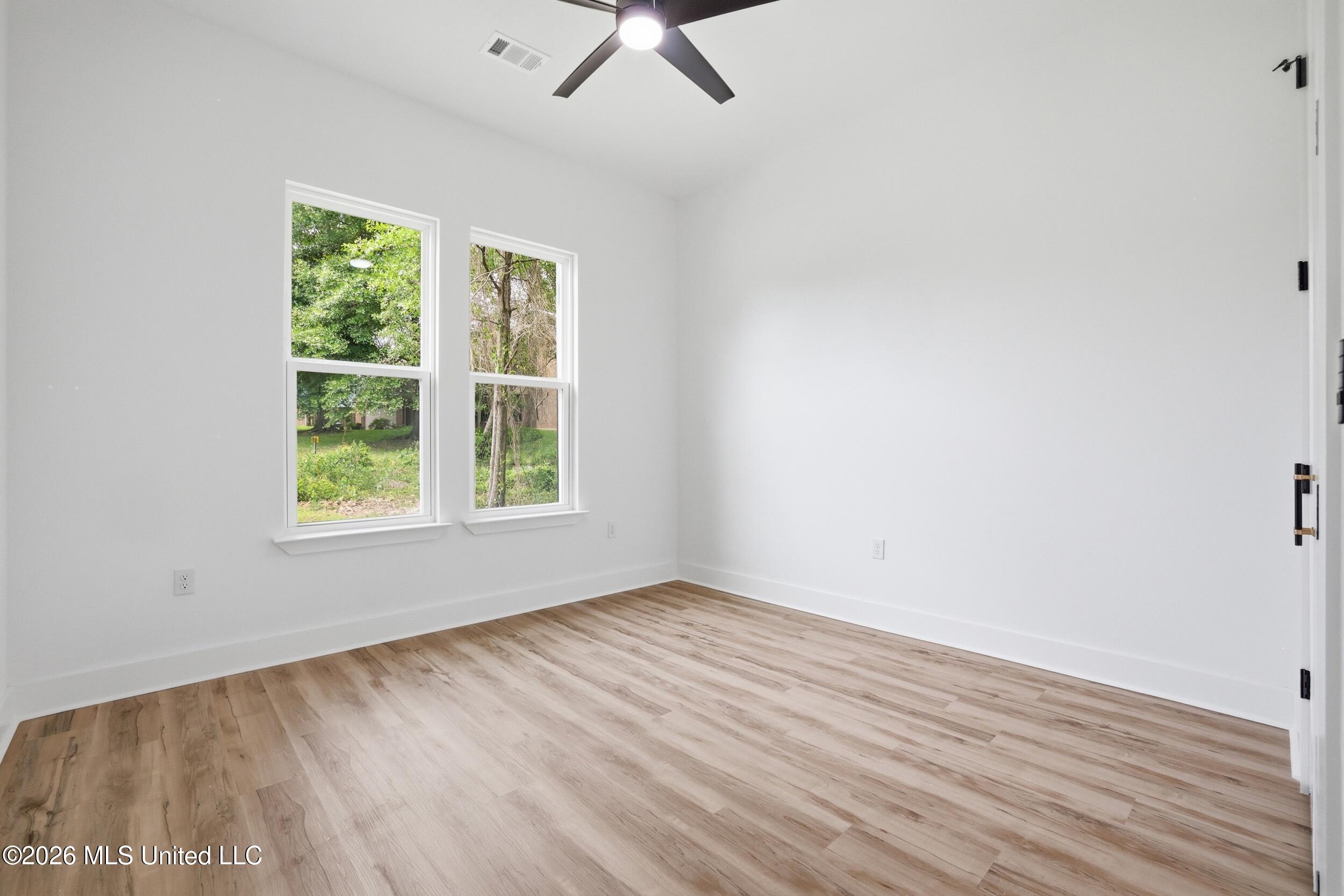 12470 Pineridge Court Property Photo 33