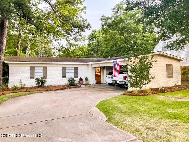 1004 Andover Street Property Photo 1