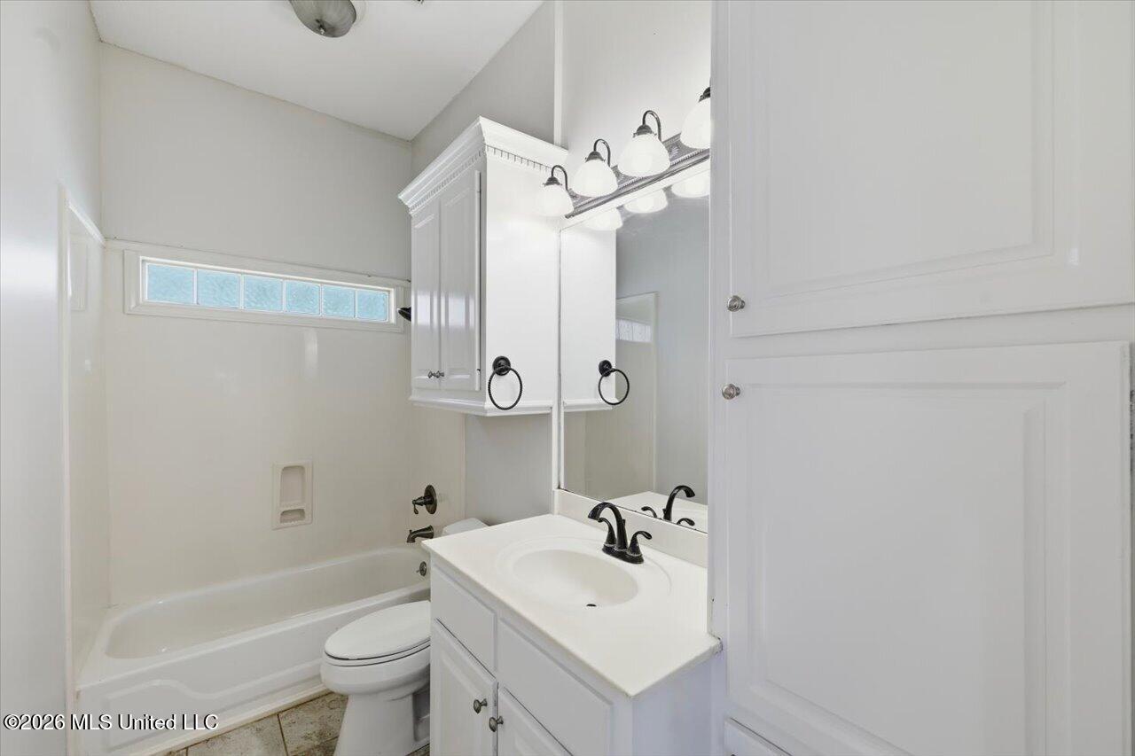 108 Blueberry Hill Lane Property Photo 38
