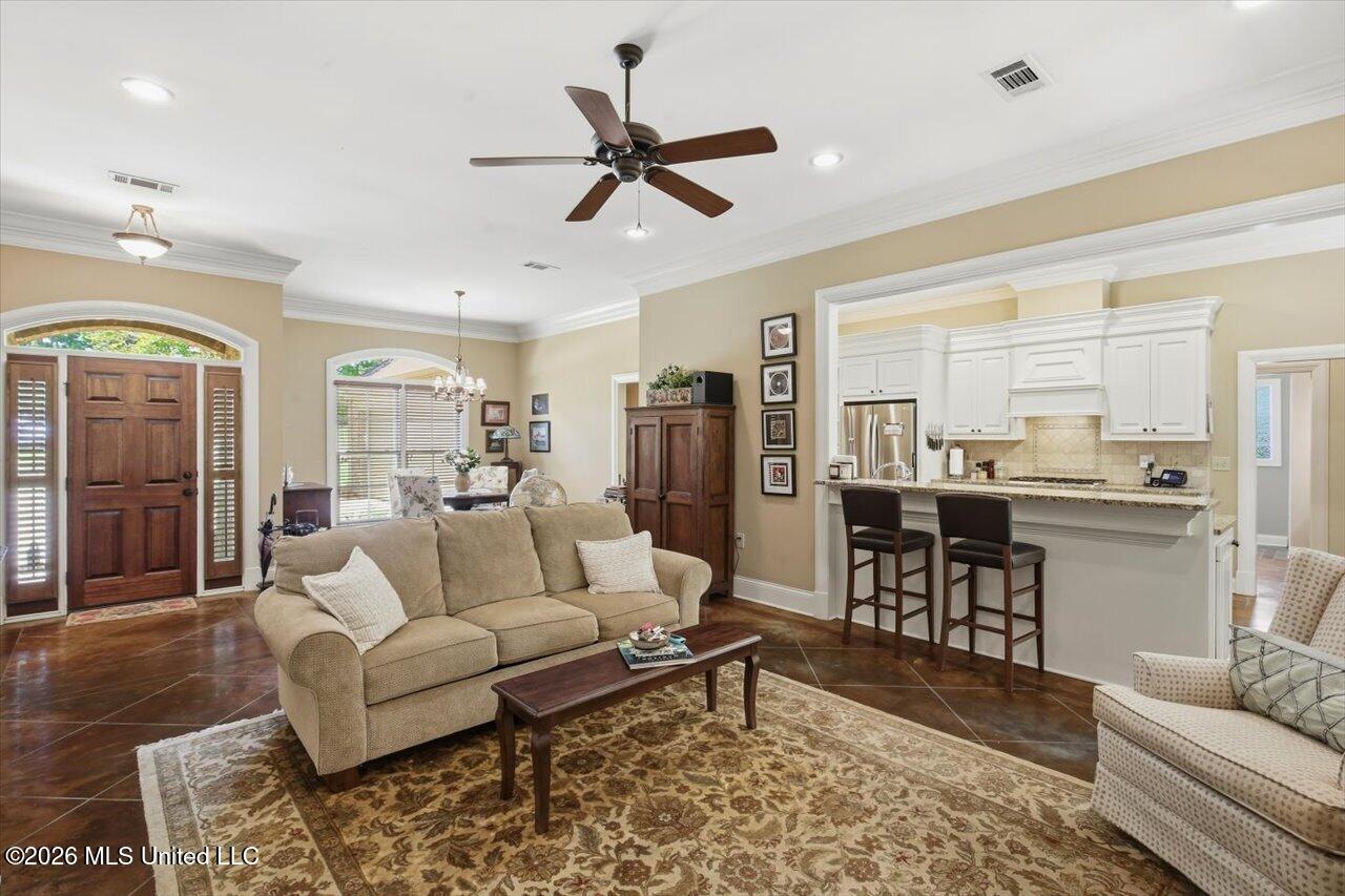 112 Northshore Way Property Photo 10