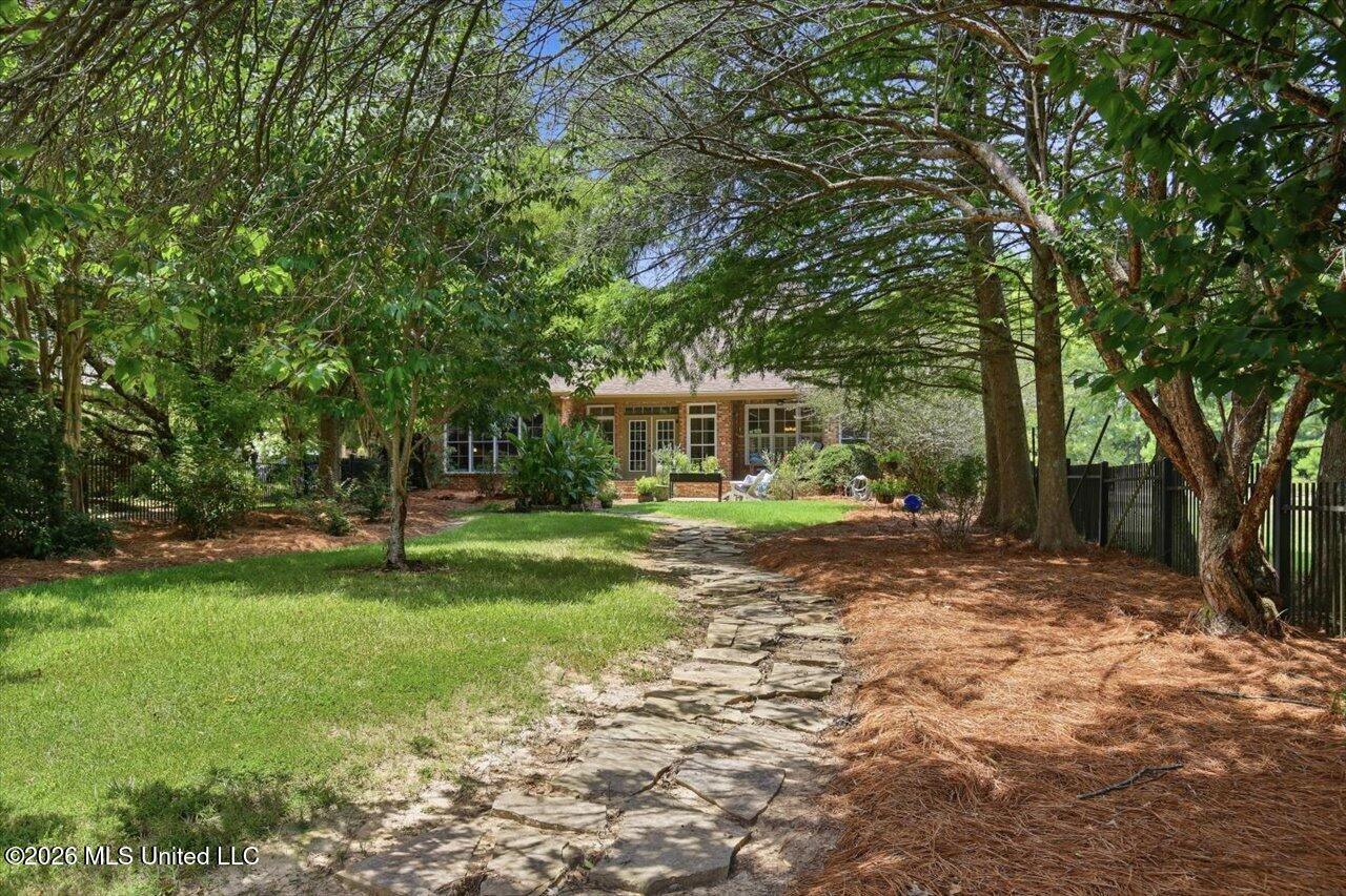 112 Northshore Way Property Photo 51