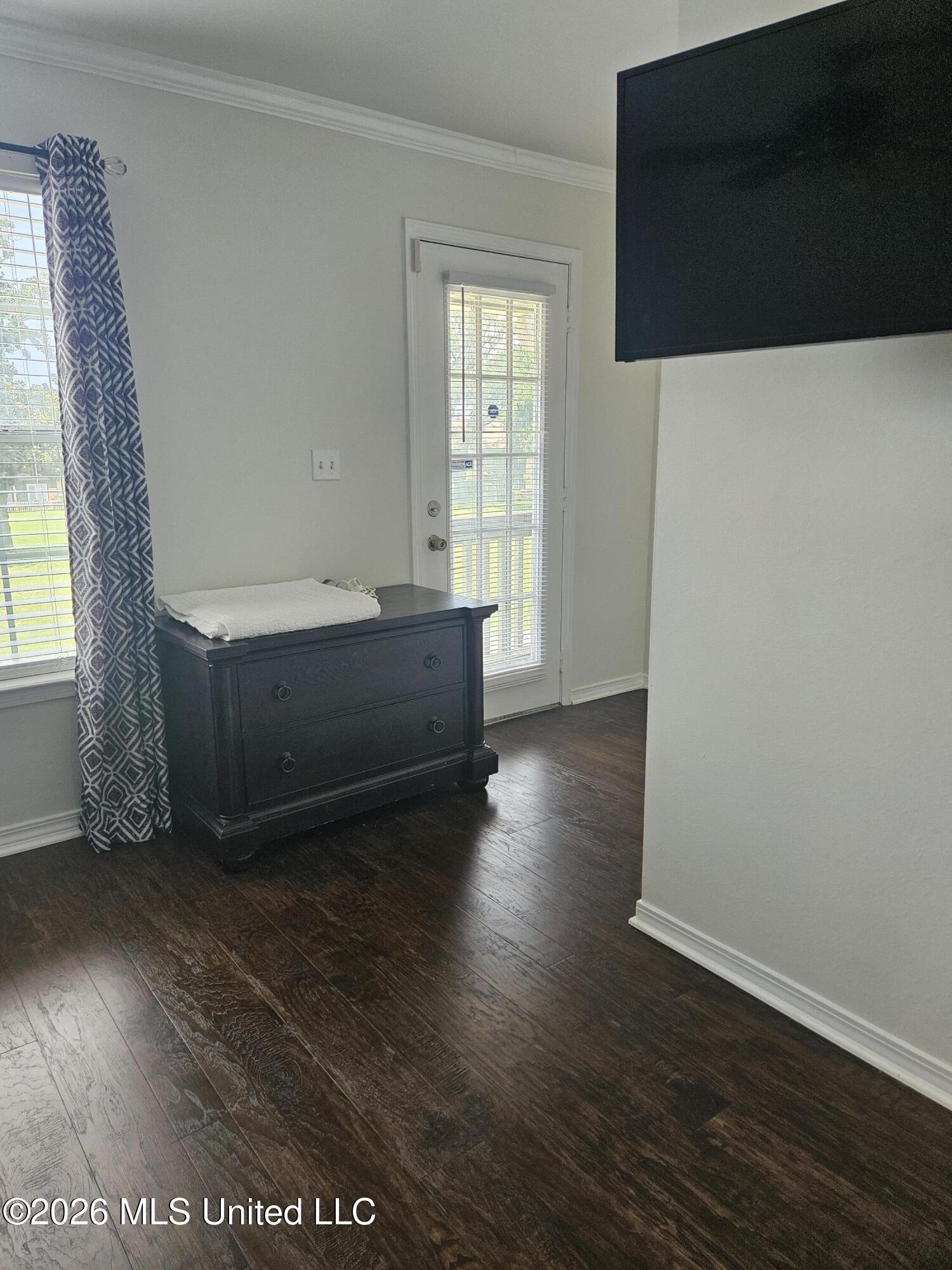 495 Popp's Ferry Road Property Photo 10