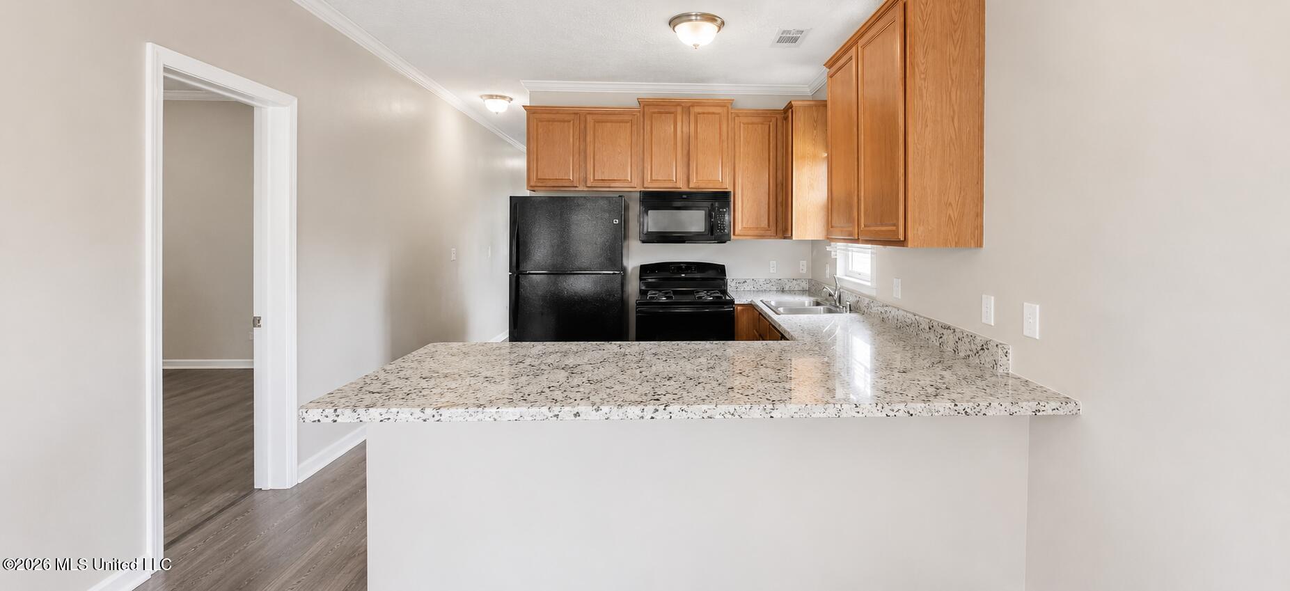 2109 Napoleon Street Property Photo 1