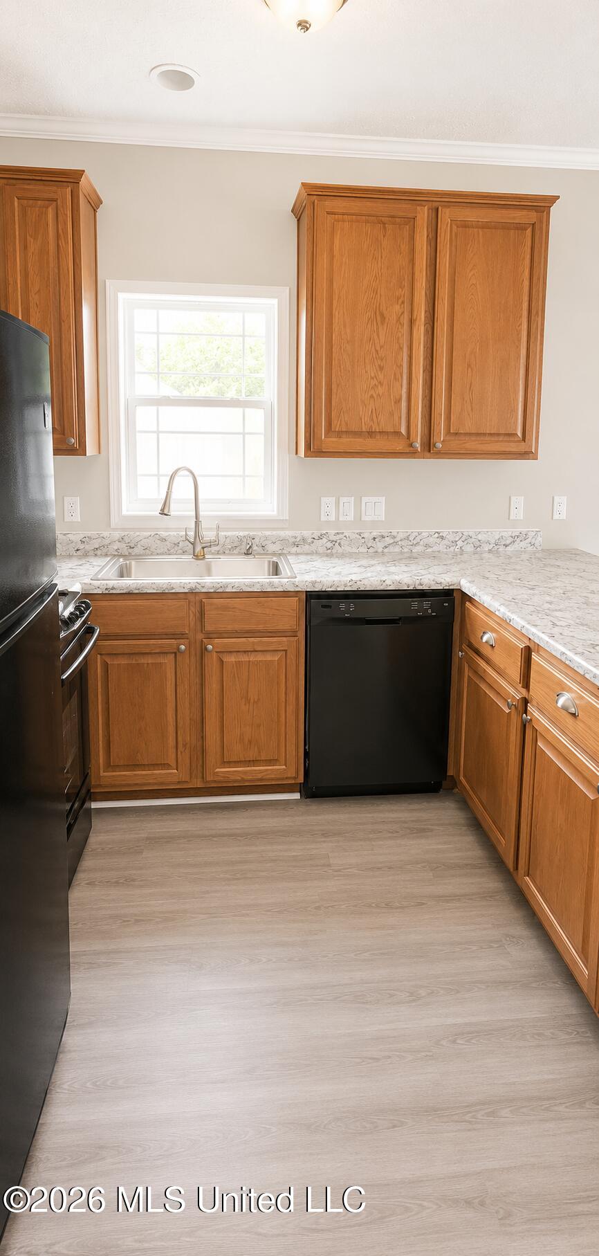 2109 Napoleon Street Property Photo 6