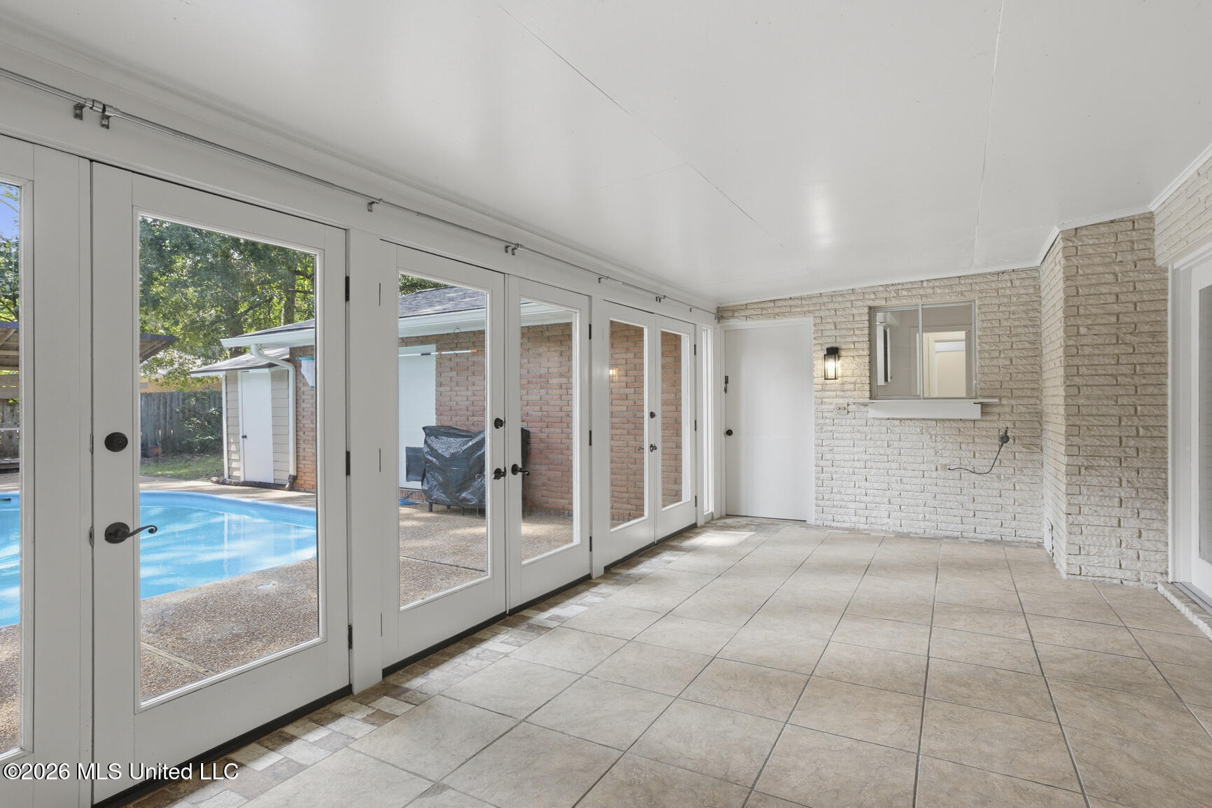 5315 Red Fox Road Property Photo 34