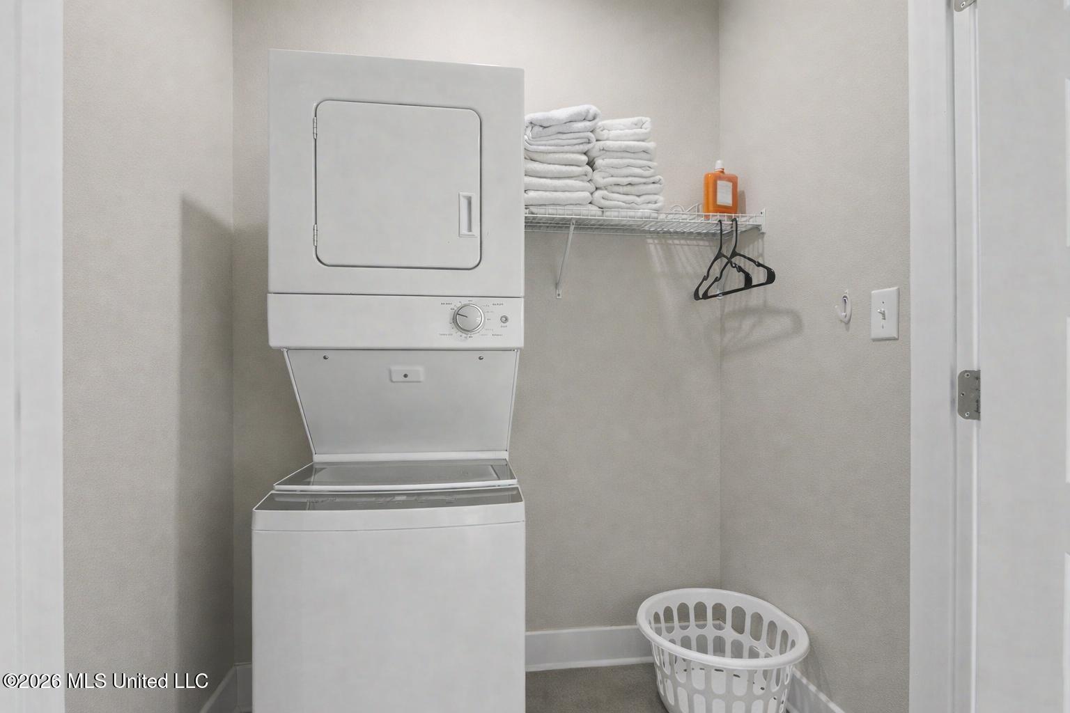 5114 Oak Street Property Photo 21