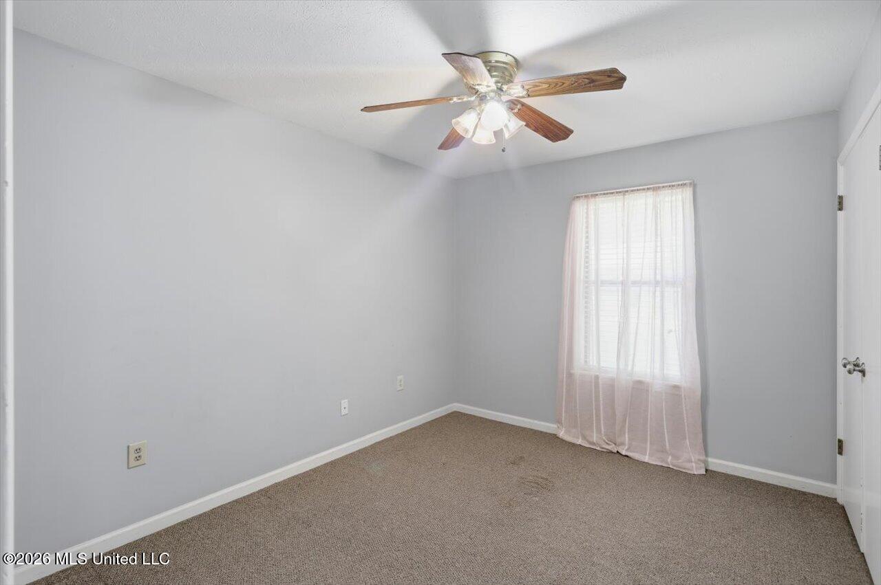 113 Golden Estates Drive Property Photo 25