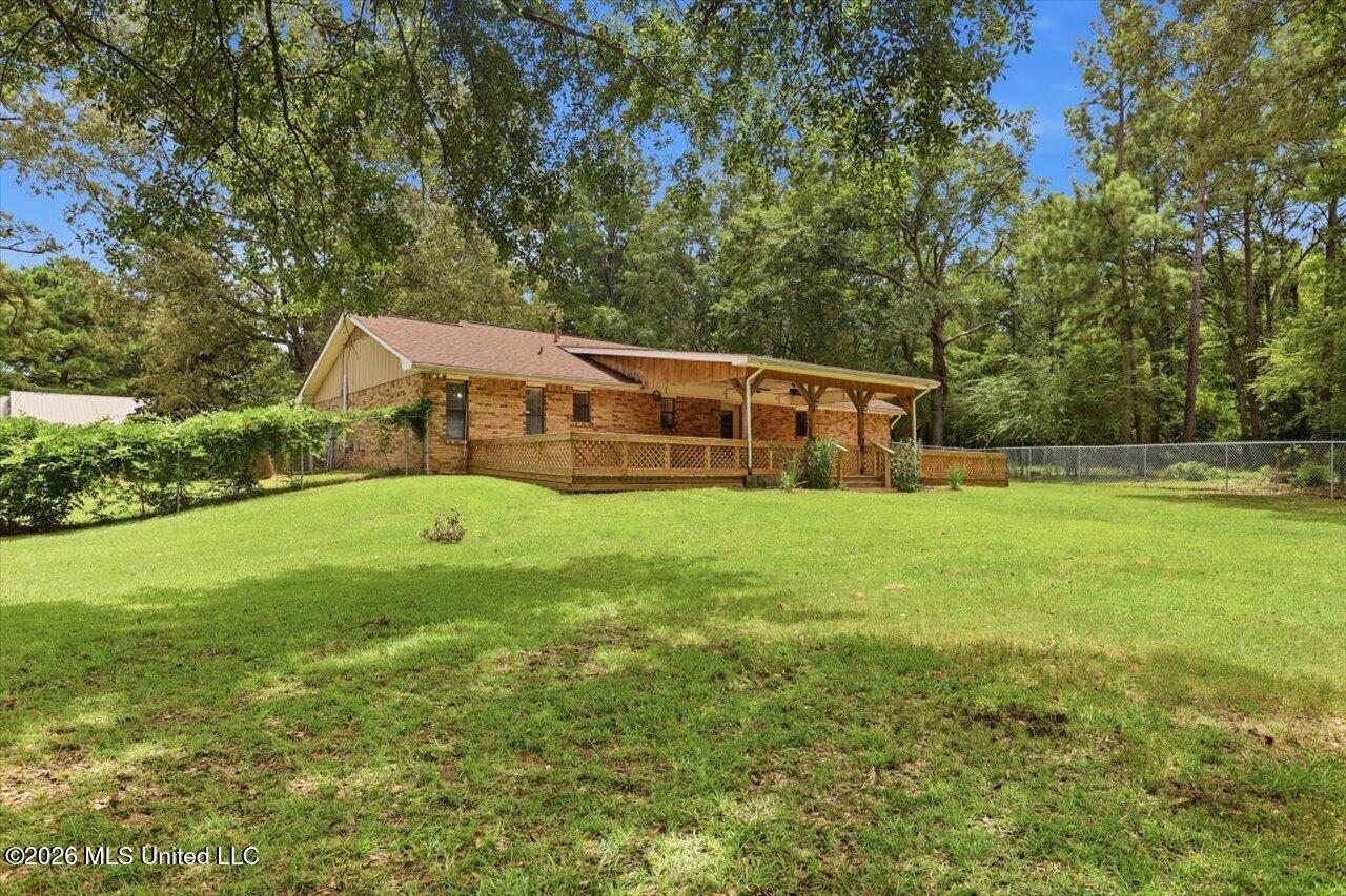 113 Golden Estates Drive Property Photo 33