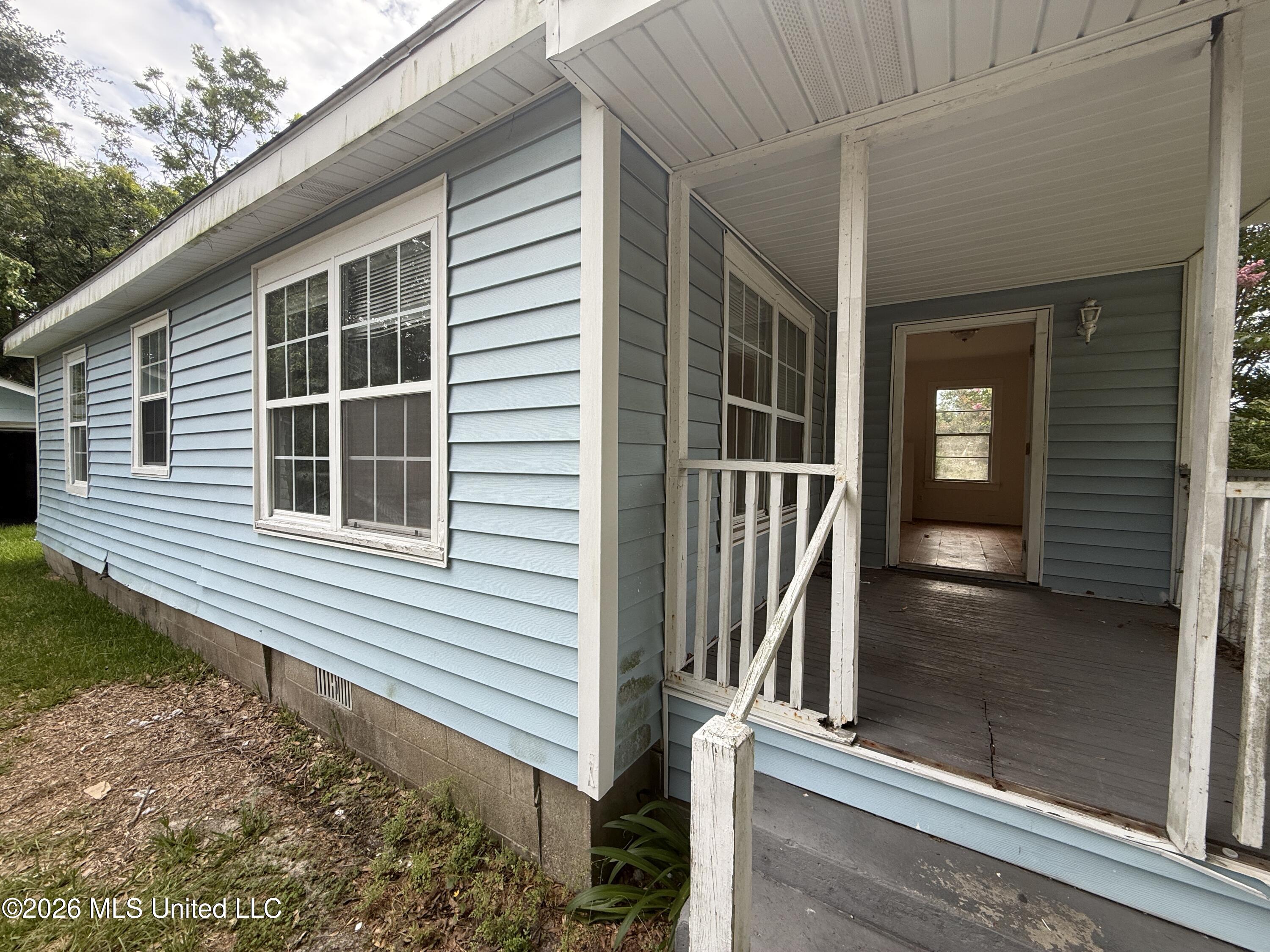 3505 Northward Drive Property Photo 2