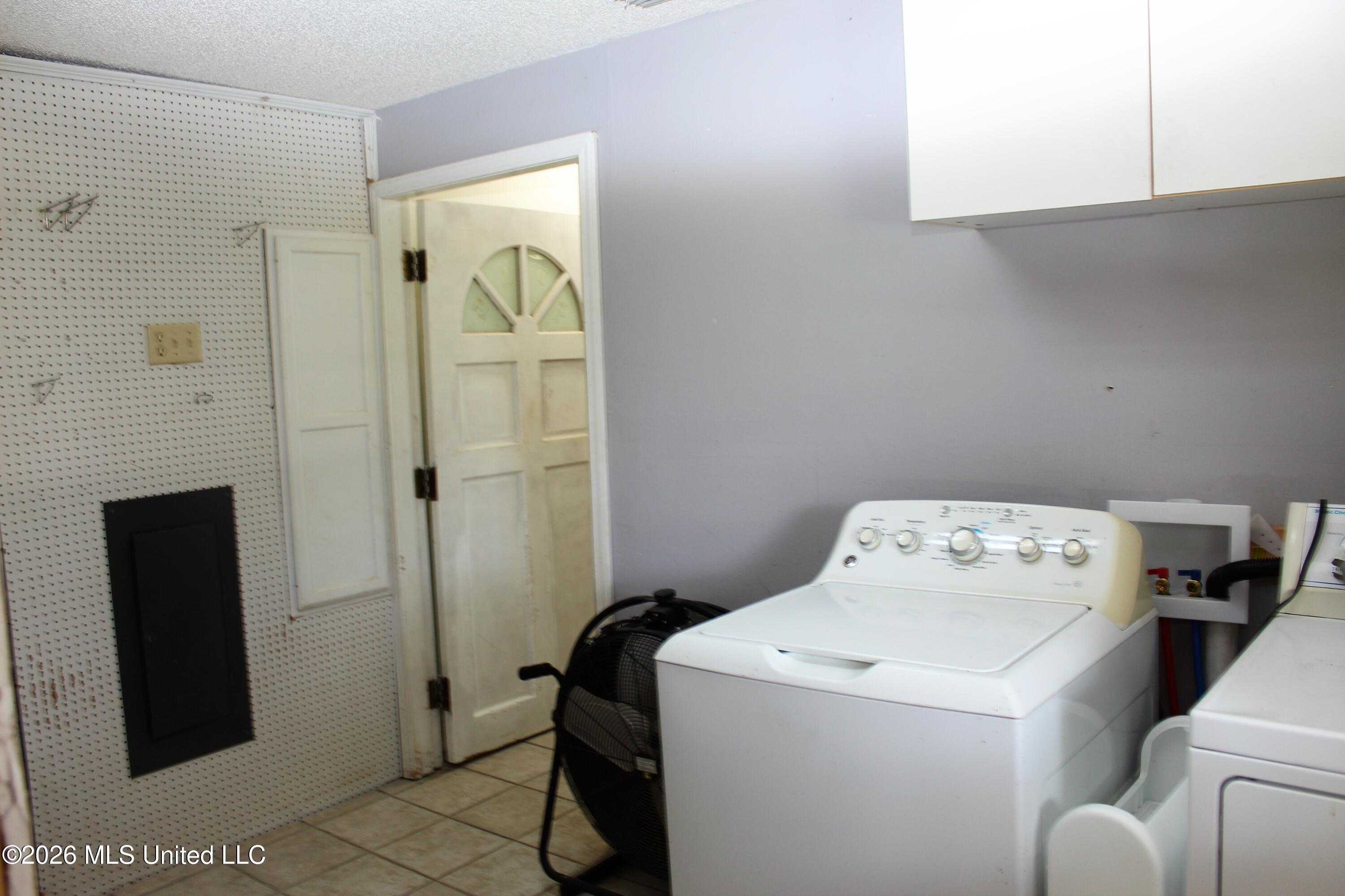 25305 Turps Drive Property Photo 15