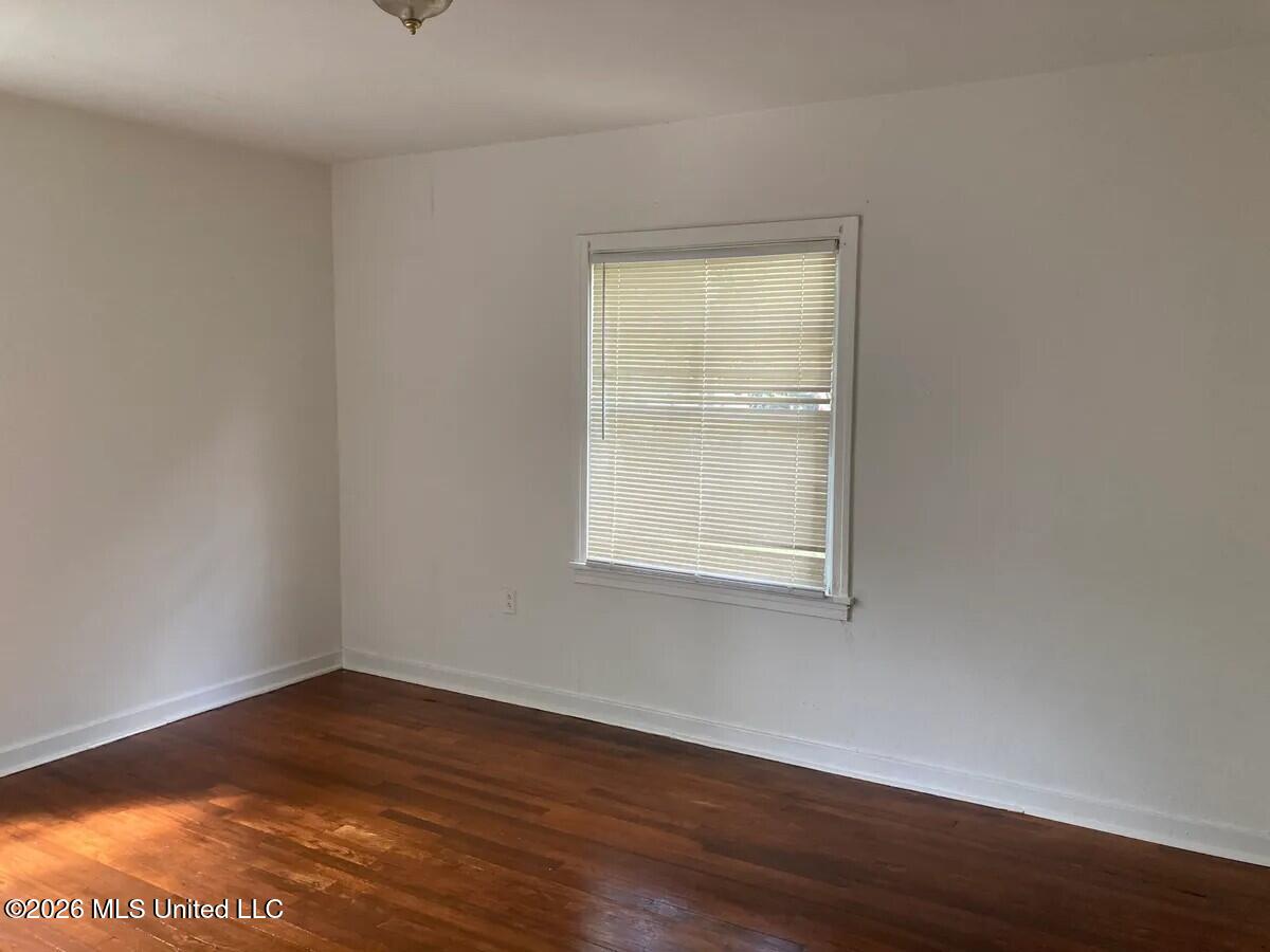 239 Mason Boulevard Property Photo 17