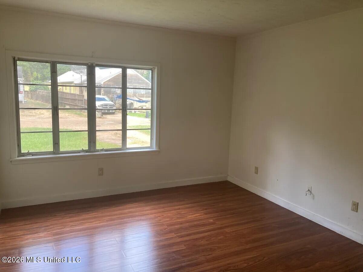 239 Mason Boulevard Property Photo 23