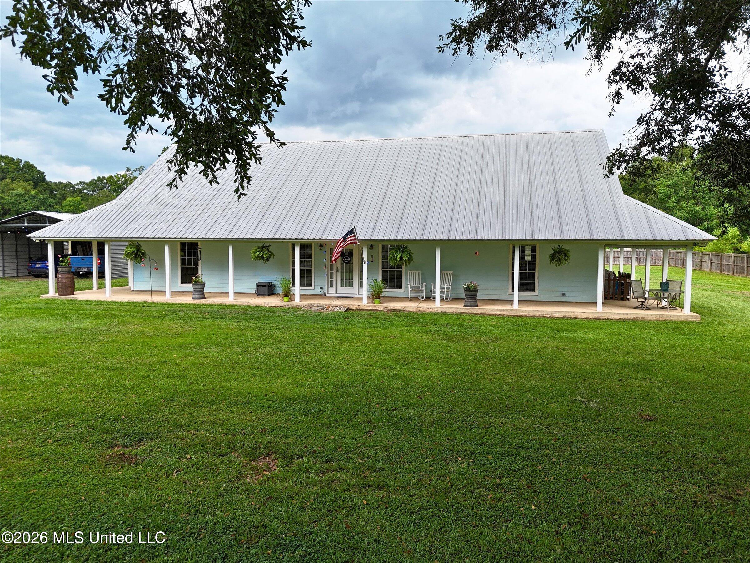 3506 Jerry Davis Road Property Photo 1