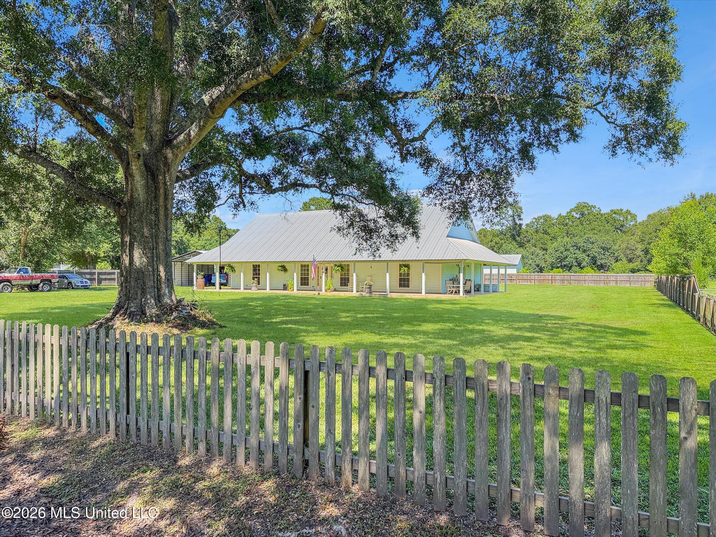 3506 Jerry Davis Road Property Photo 4