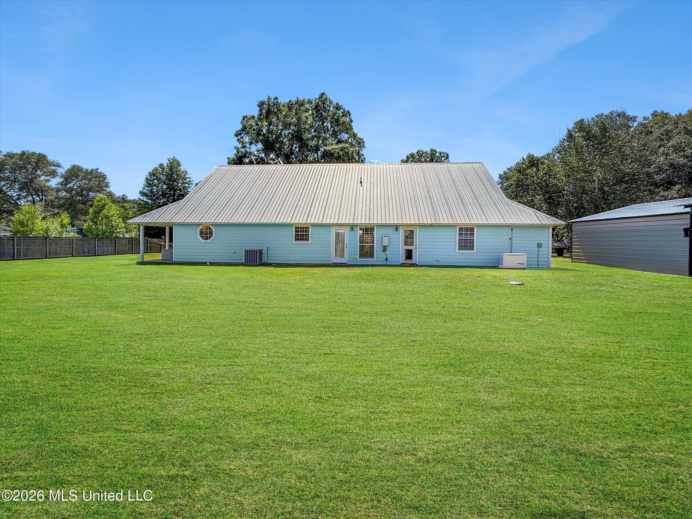 3506 Jerry Davis Road Property Photo 9