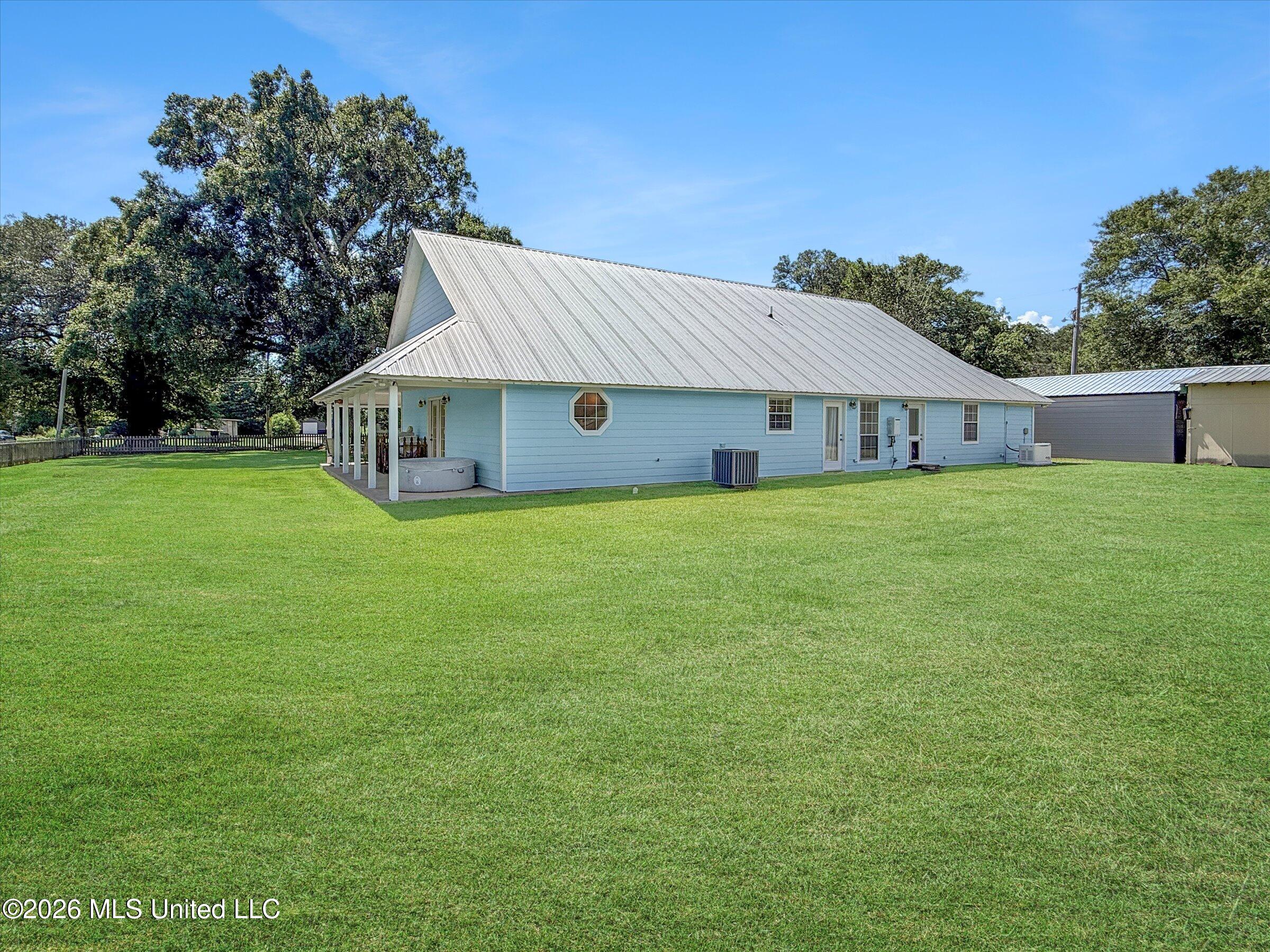 3506 Jerry Davis Road Property Photo 10